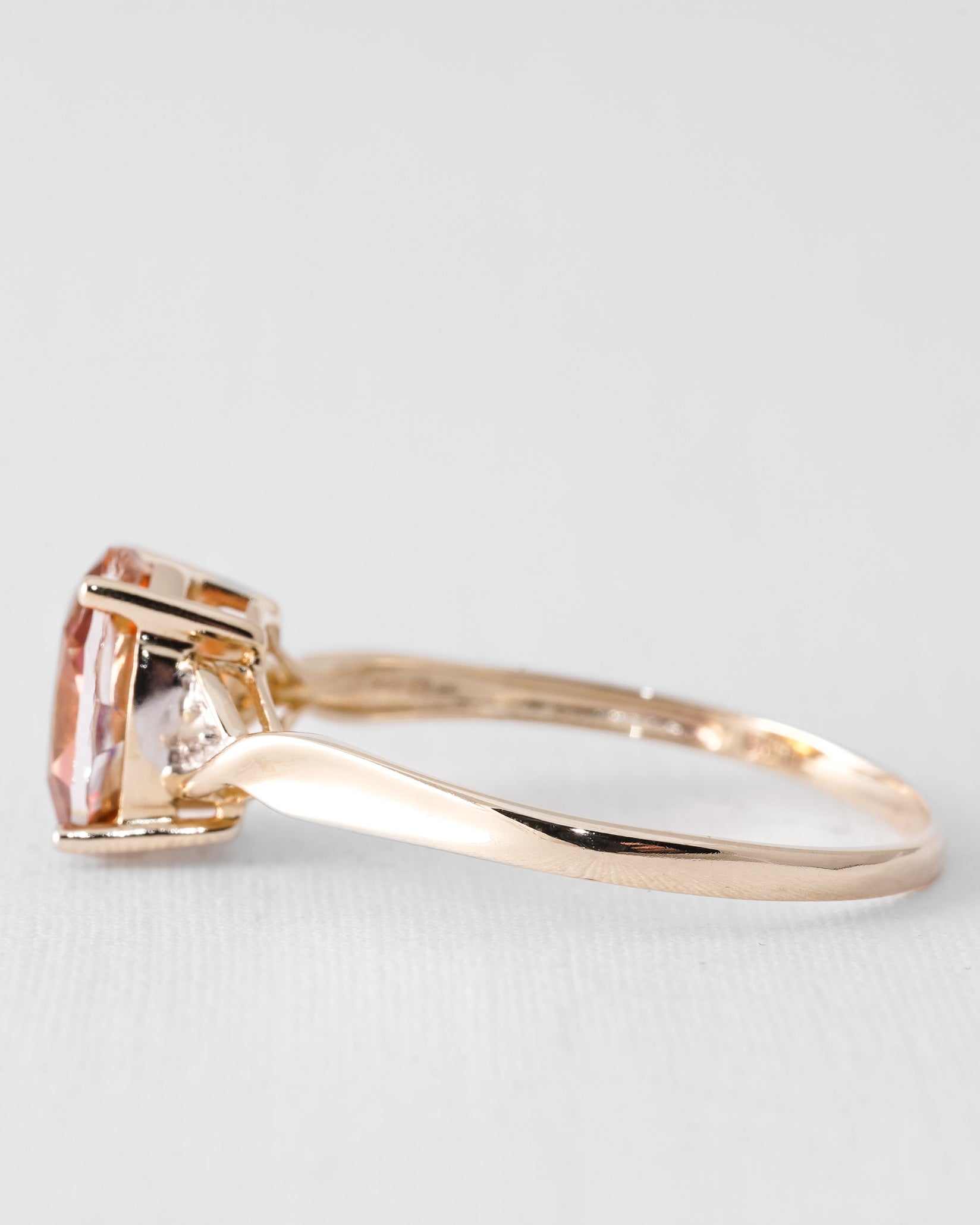 Fyrenza | Vintage Vuur Topaas Solitaire & Diamant Details Ring