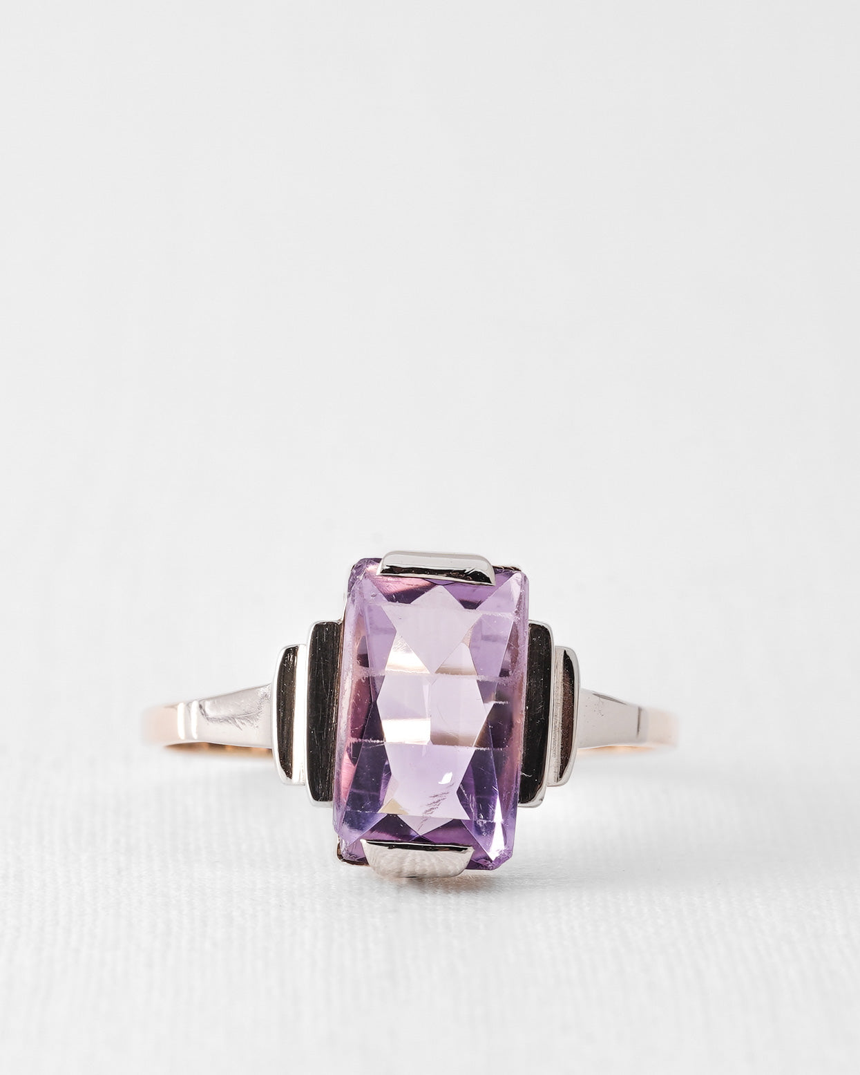 Serenya | Vintage Amethyst Solitaire Ring