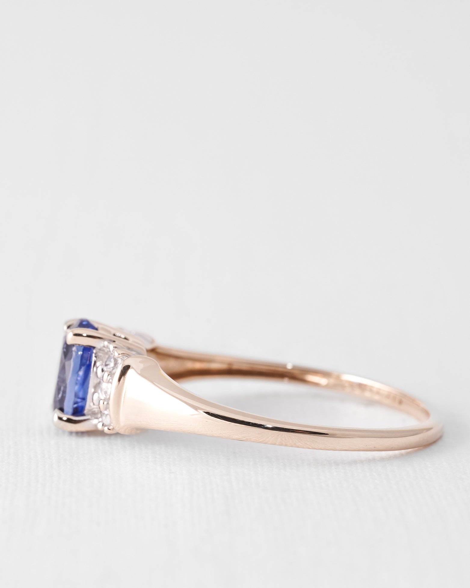 Kyrelia | Vintage Kyanite Solitaire & White Sapphire Details Ring