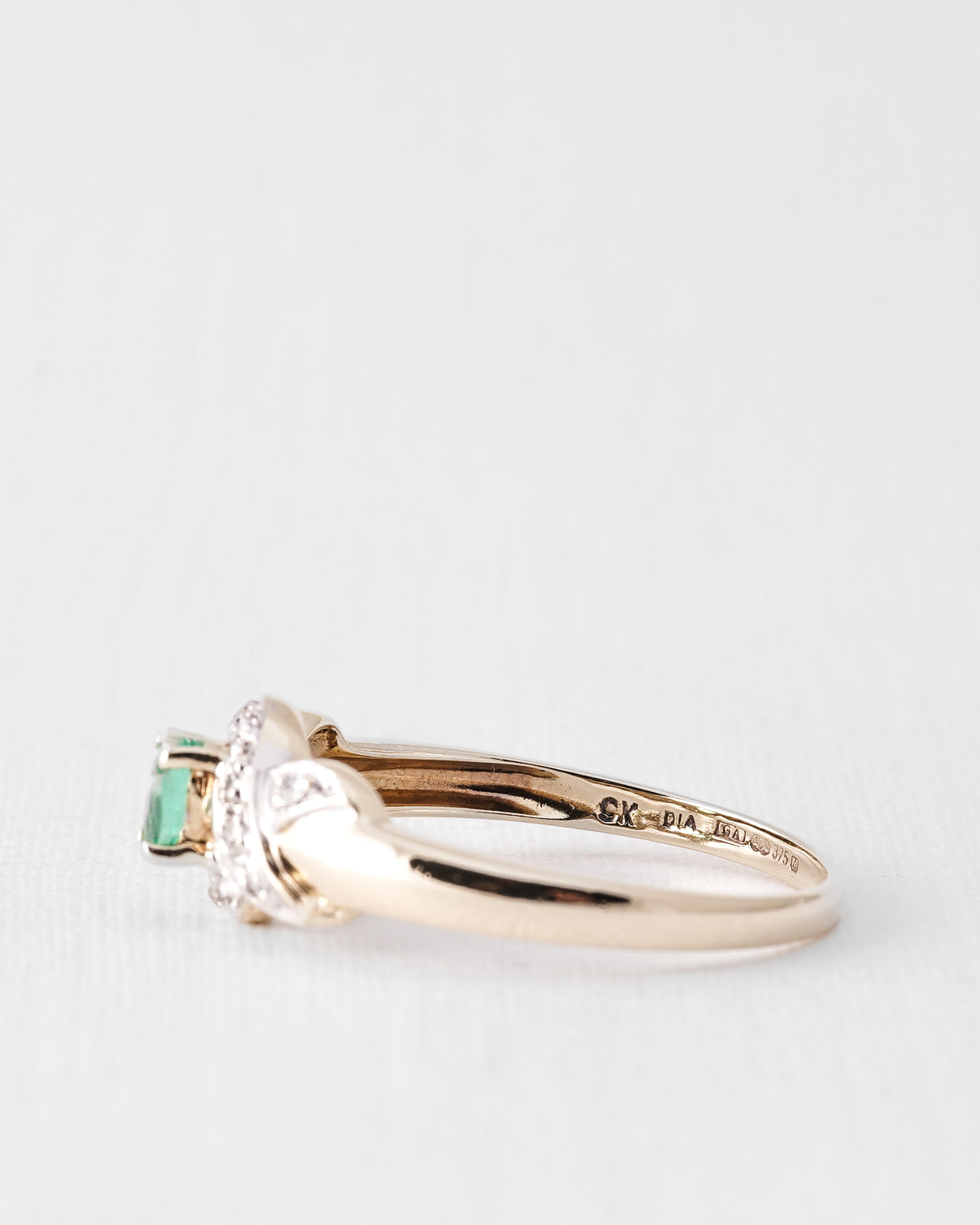 Elle | Vintage Emerald and Diamond Ring