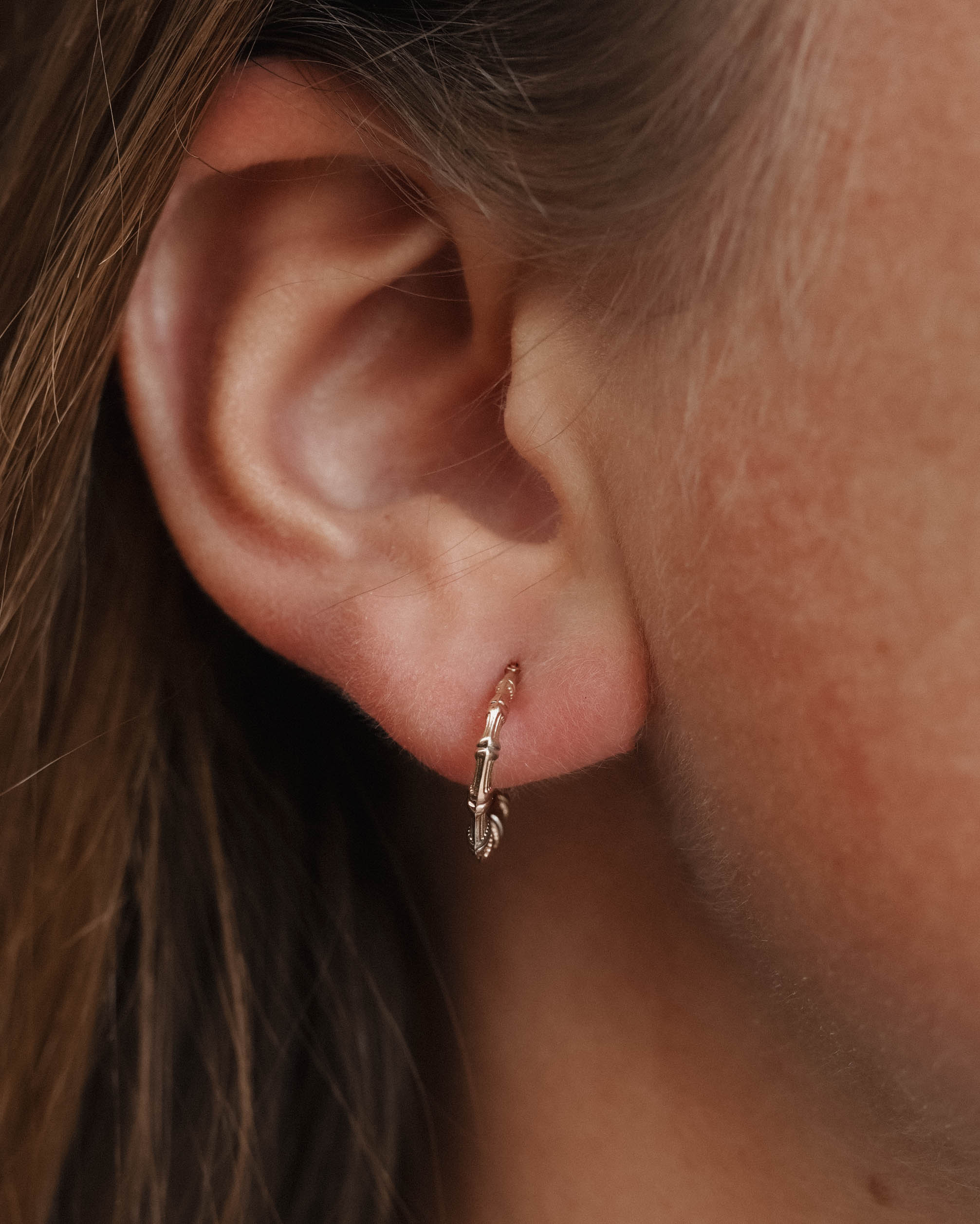 Arabella | Vintage Gold Hoop Earrings - Menina Amsterdam