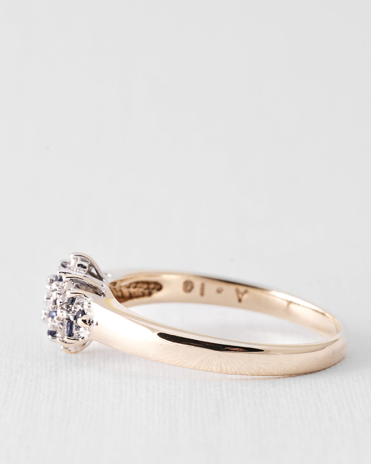 Leni | Vintage Sapphire and Diamond Cluster Ring