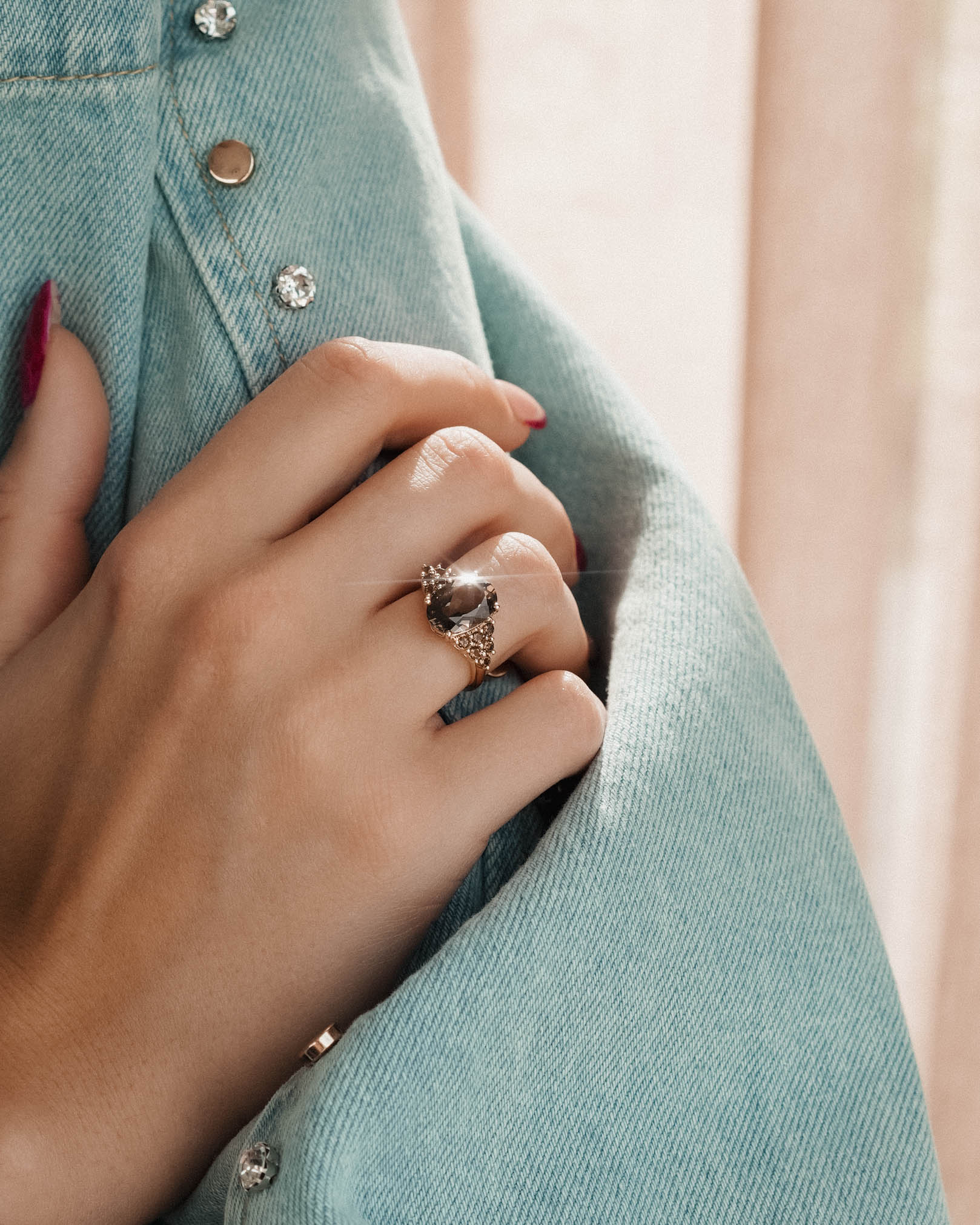 Valerina | Vintage Rookkwarts Cluster Ring - Menina Amsterdam