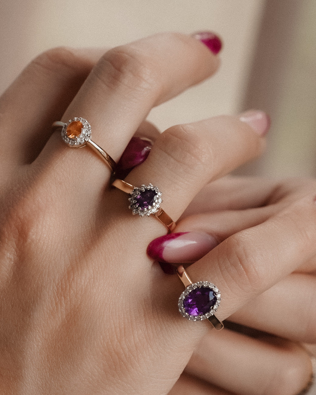 Rosalinde | Vintage Robijn & Diamant Cluster Ring - Menina Amsterdam