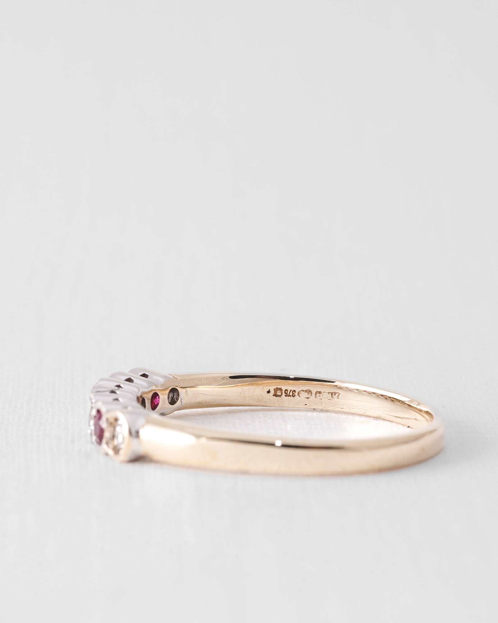 Rubella | Vintage Ruby & Diamond Three-Stone Ring