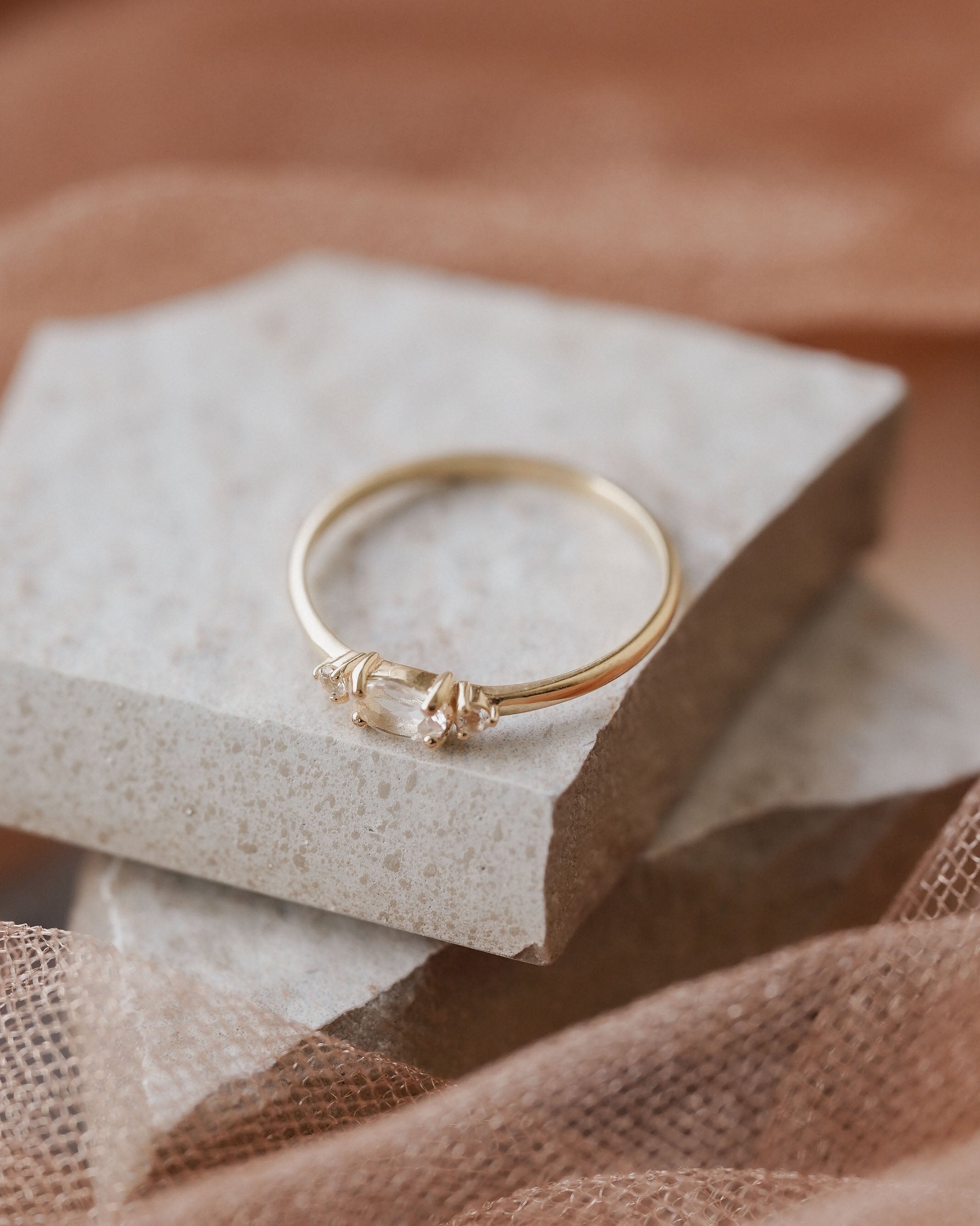 Roeby | Maansteen & Diamant Ring