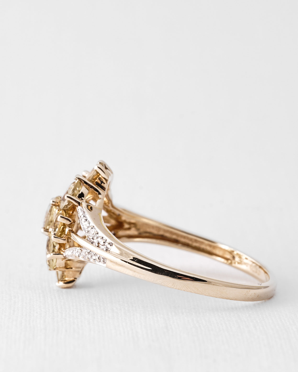 Elvarine | Vintage Quartz and Diamond Ring