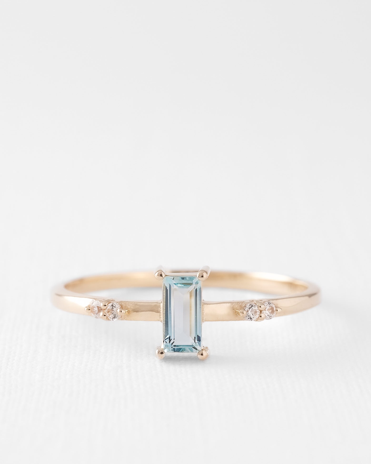 Nova | Aquamarijn Baguette & Diamant Ring
