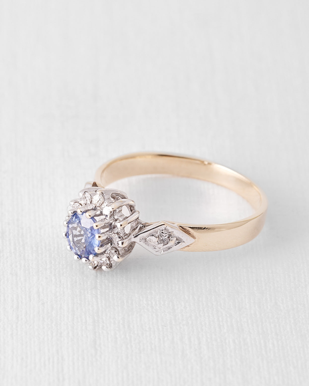 Elow | Vintage Sapphire & Diamond Cluster Ring