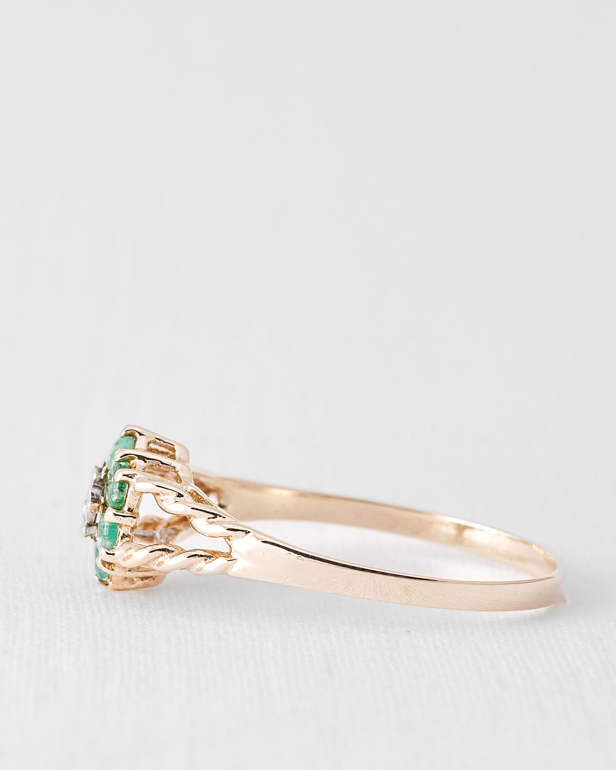 Emerelle | Vintage Emerald and Diamond Cluster Ring