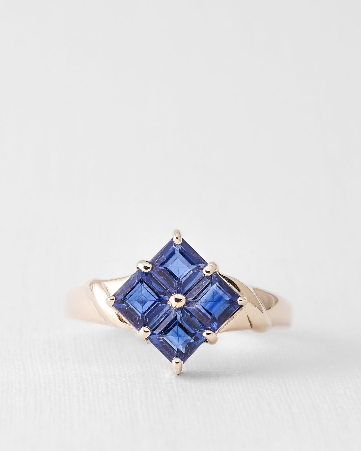 Nerida | Vintage Kyanite Dress Ring