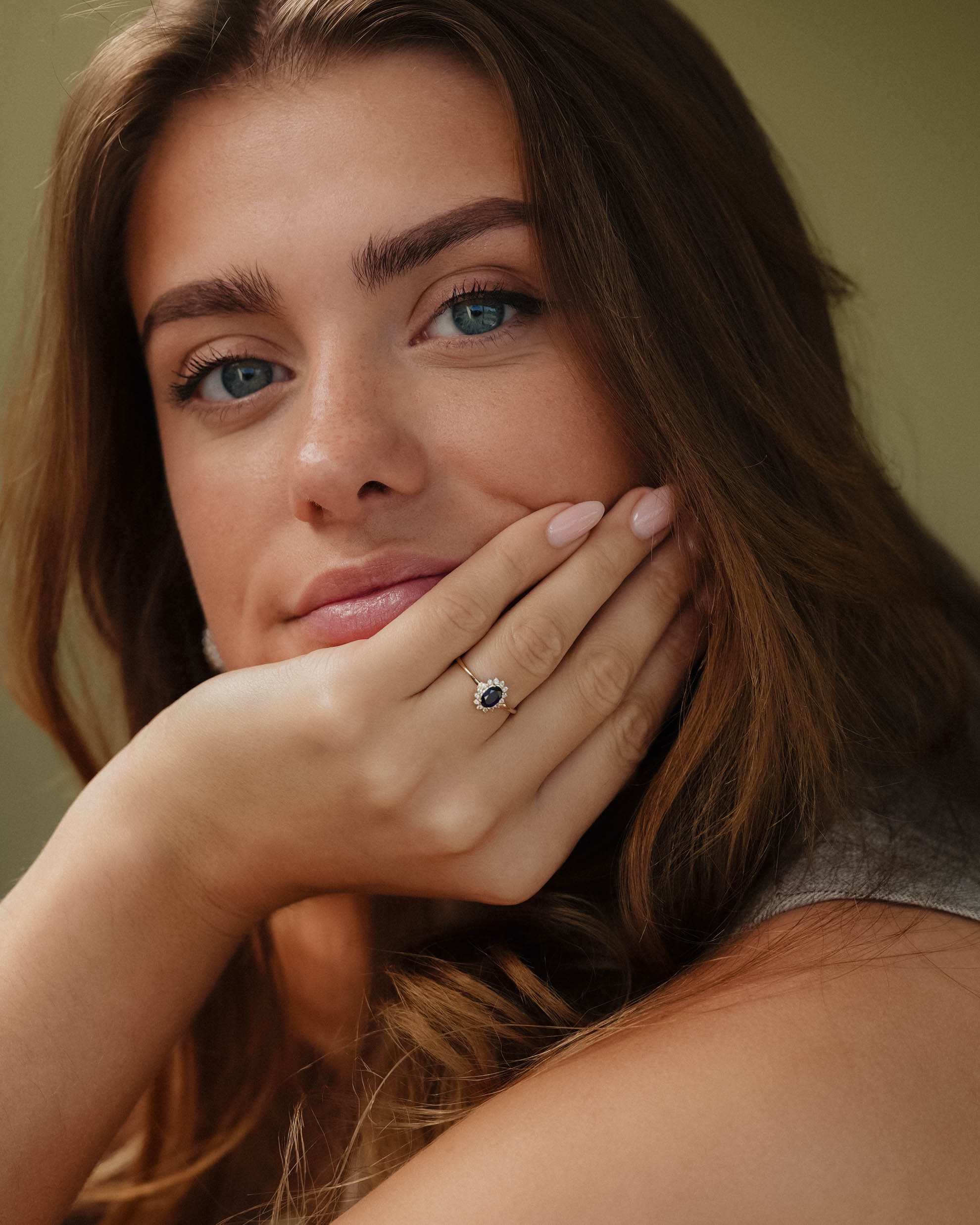 Livia | Saffier & Diamant Cluster Ring