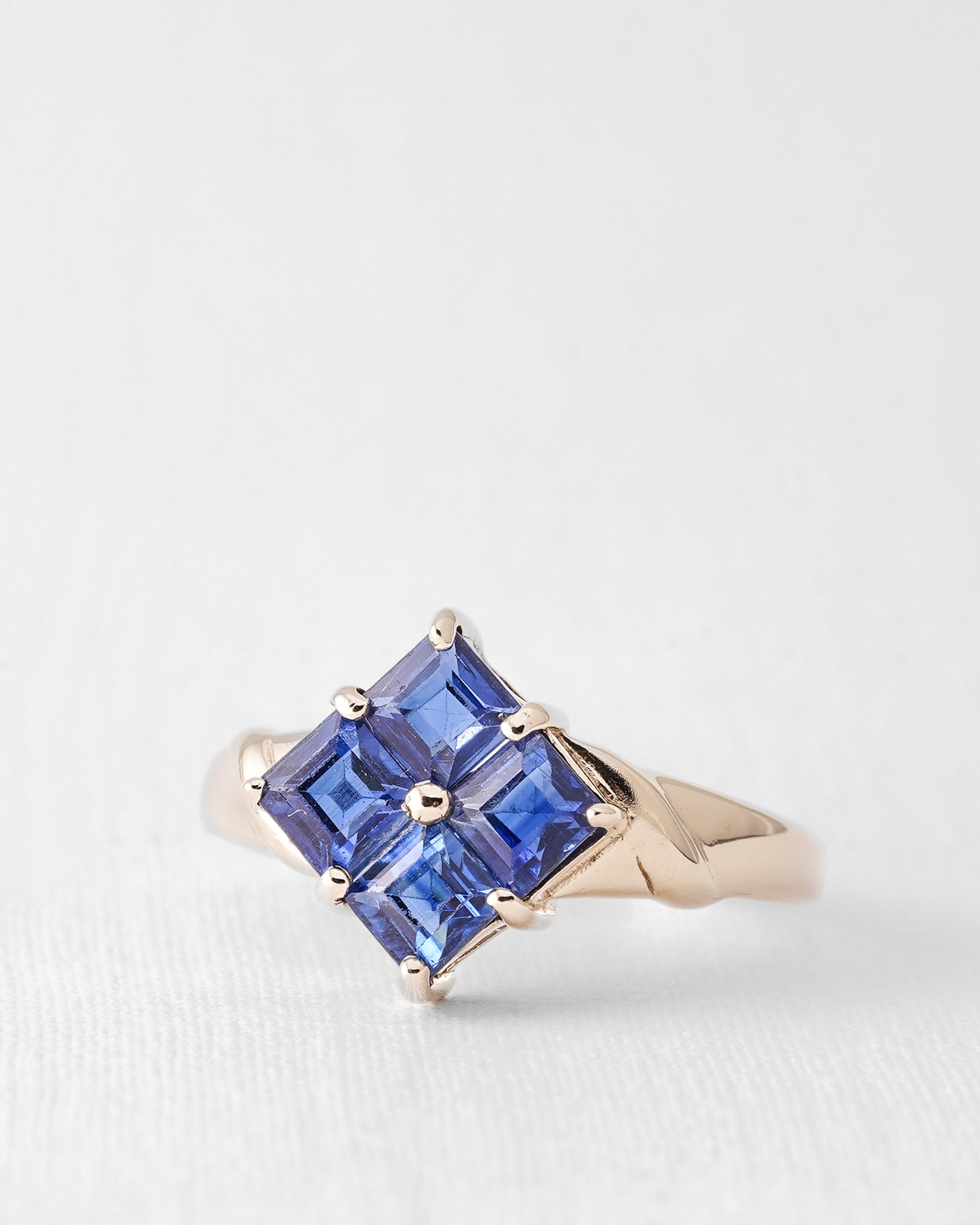 Nerida | Vintage Kyanite Dress Ring