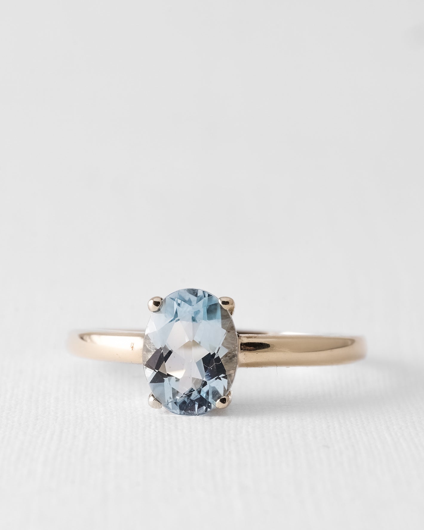 (05-03) Maribel | Vintage Topaas Ring - Menina Amsterdam