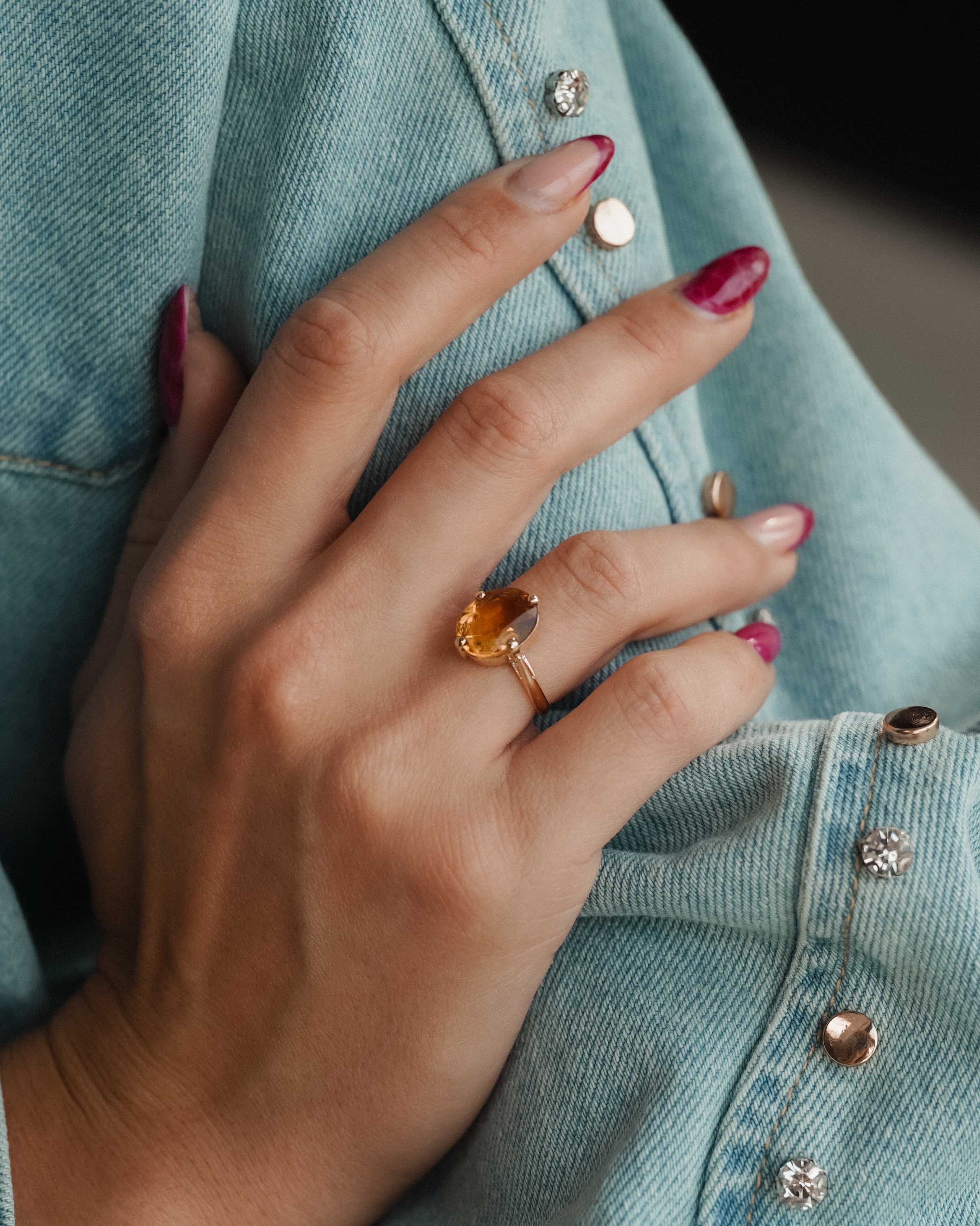 Serenella | Vintage Citrien Solitaire Ring