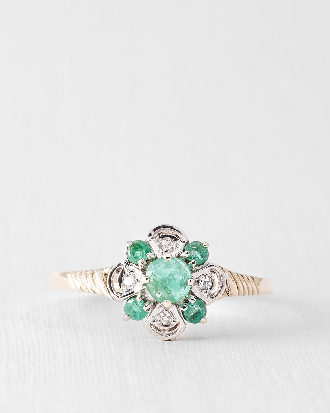 Seralyne | Vintage Emerald and Diamond Ring