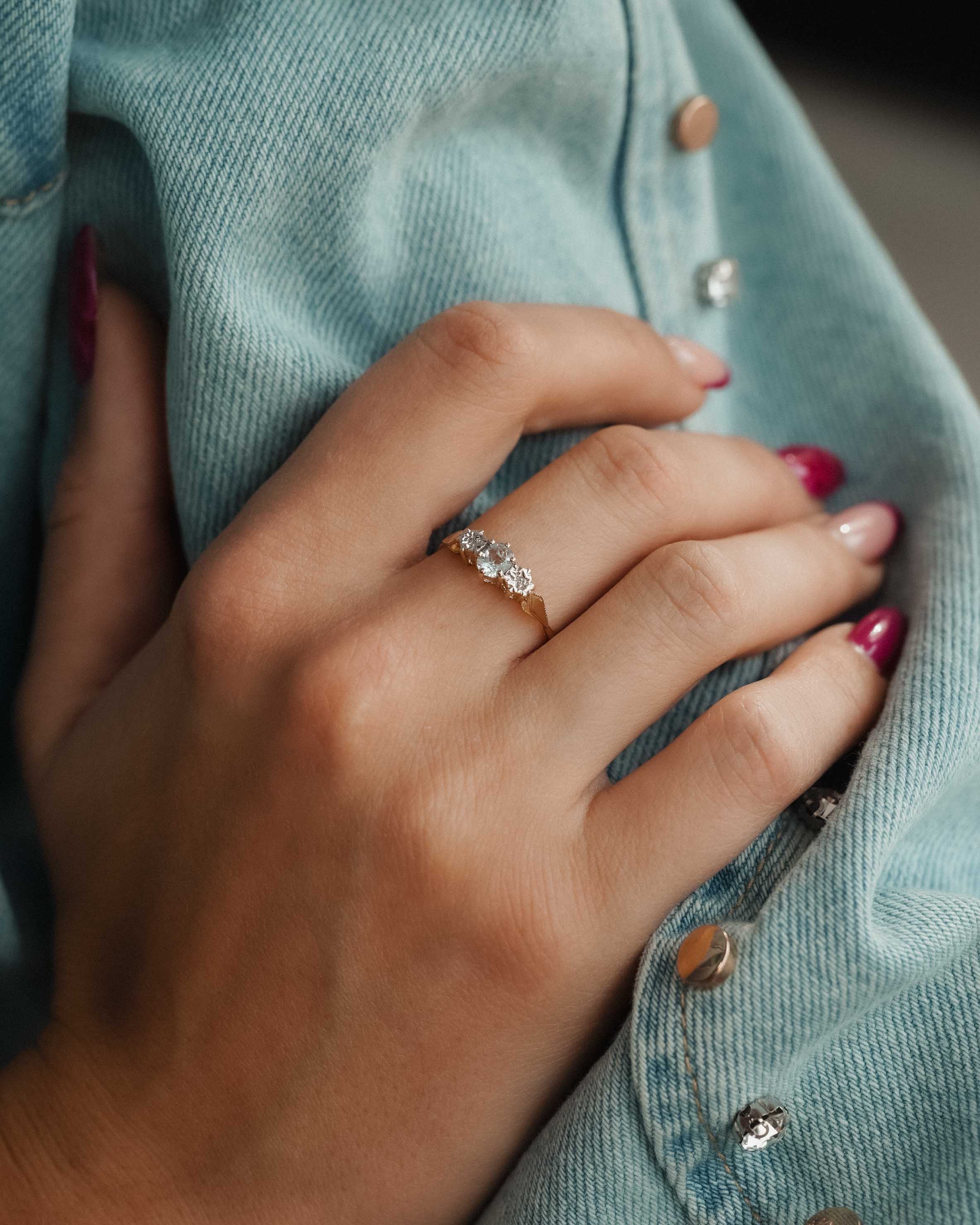 (05-03) Anouk | Vintage Aquamarijn & Diamant Ring - Menina Amsterdam