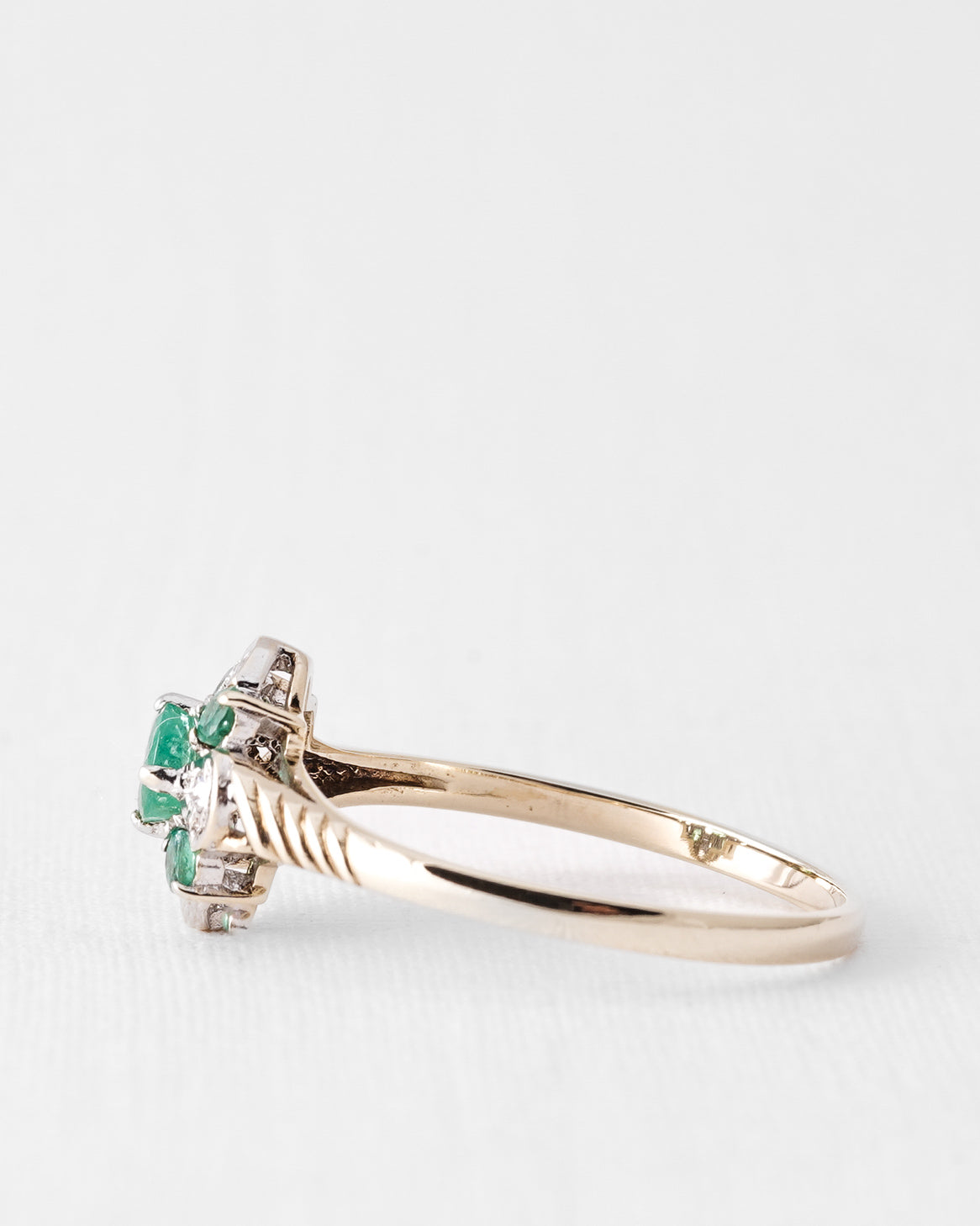 Seralyne | Vintage Emerald and Diamond Ring