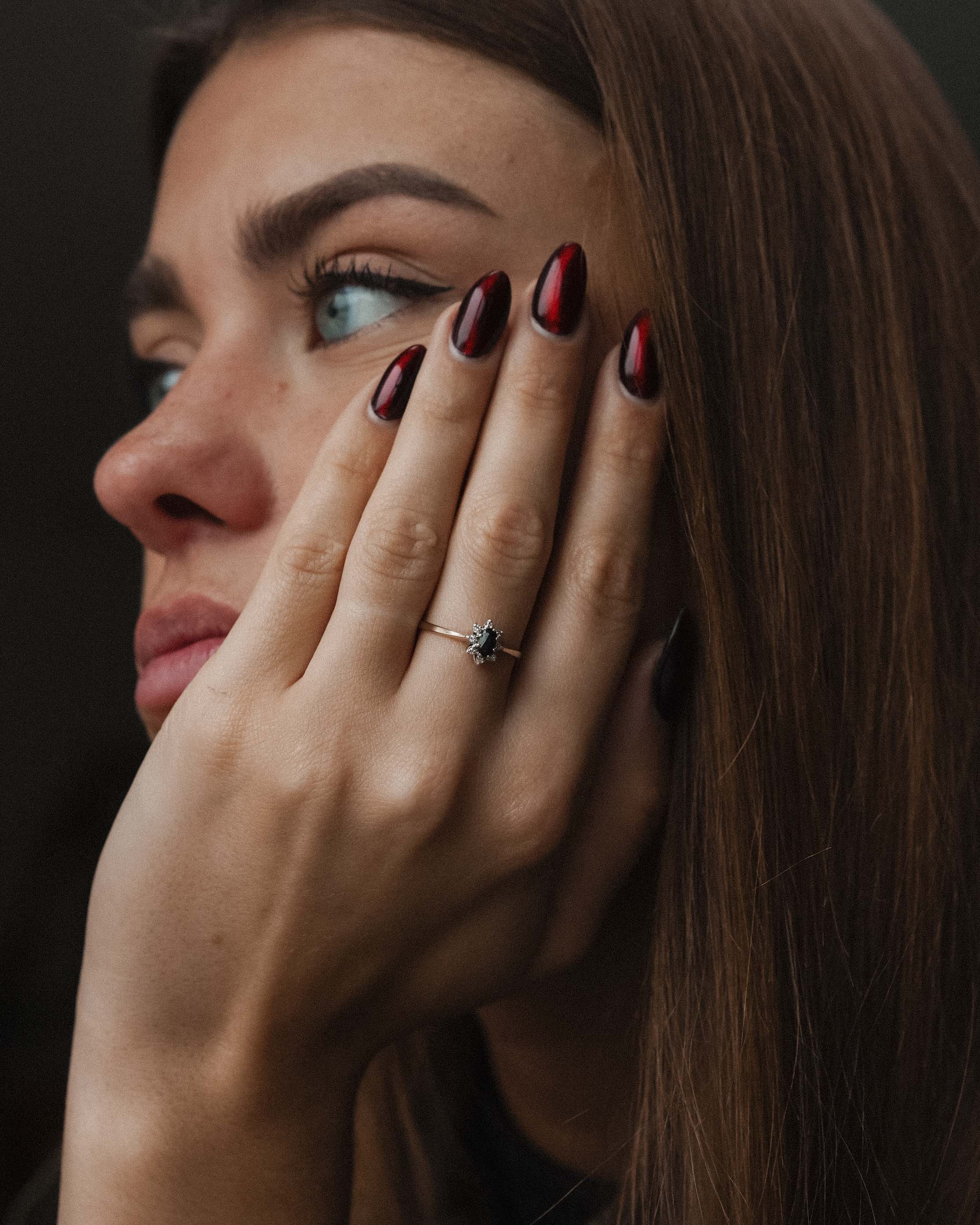 Saphyra | Vintage Saffier & Diamant Cluster Ring