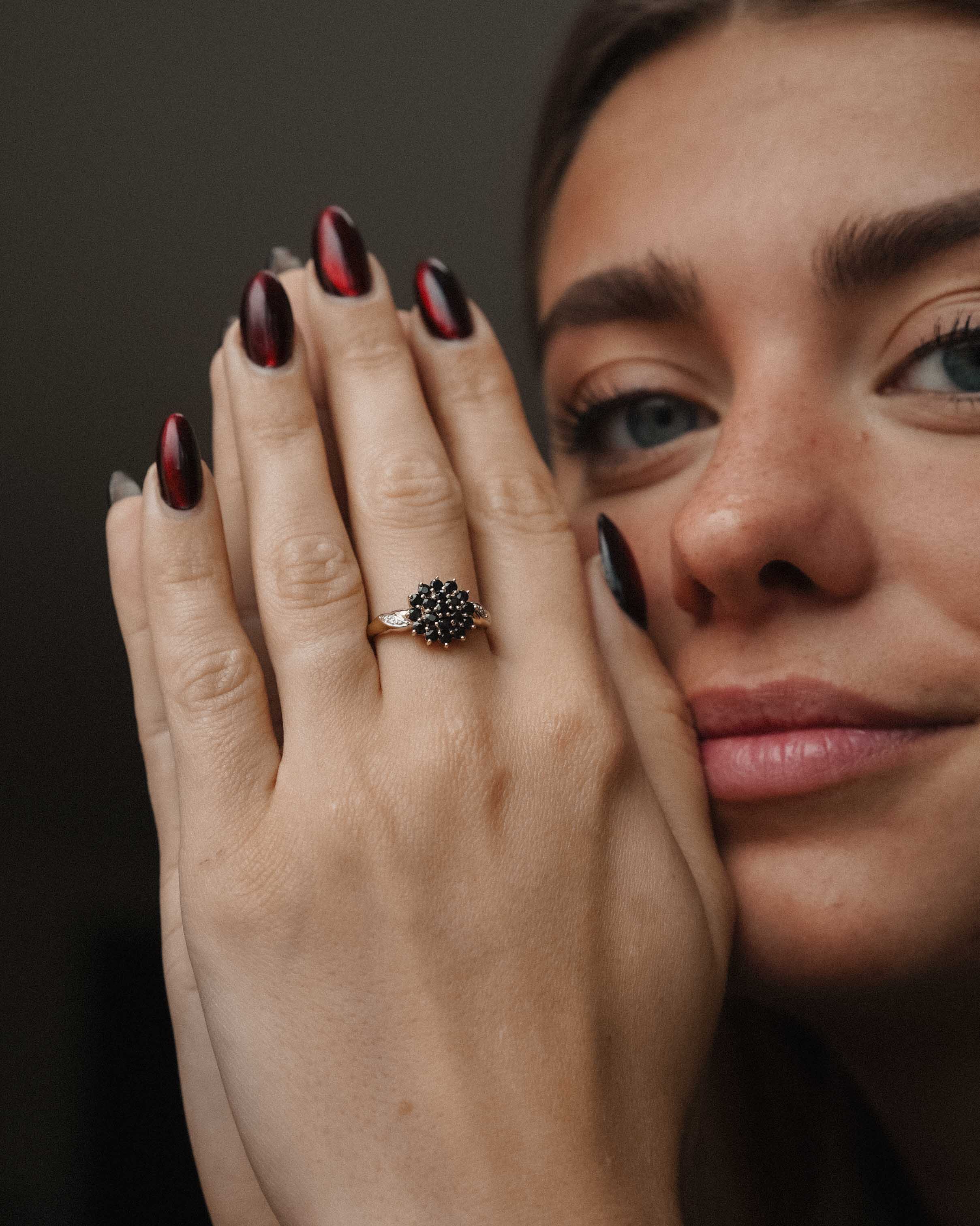 Saelyra | Vintage Saffier & Diamant Cluster Ring