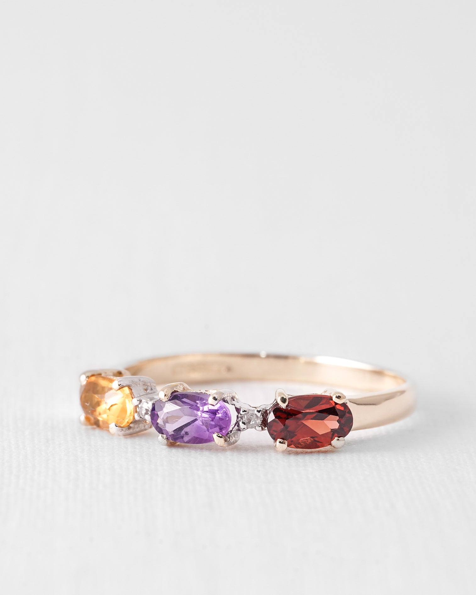 Multeya | Vintage Multigem & Diamant Three-Stone Ring