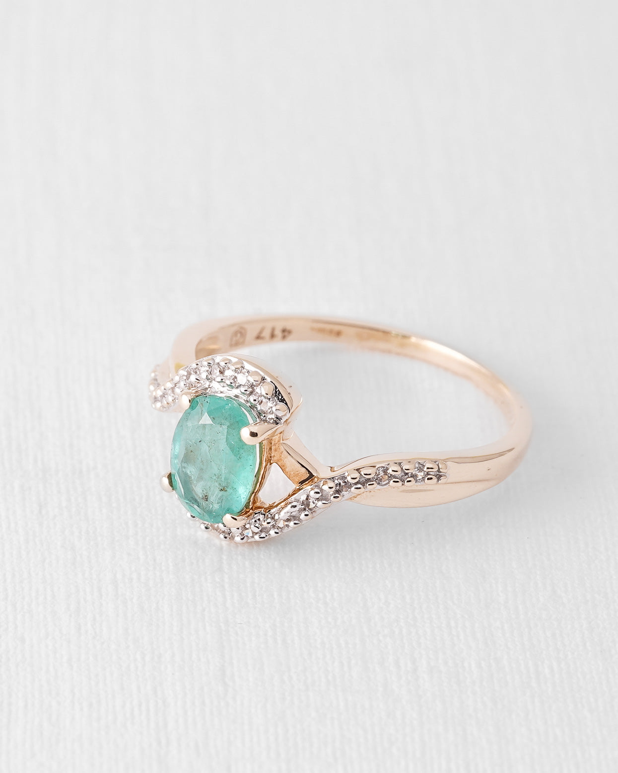 Evelune | Vintage Emerald & White Sapphire Solitaire Ring