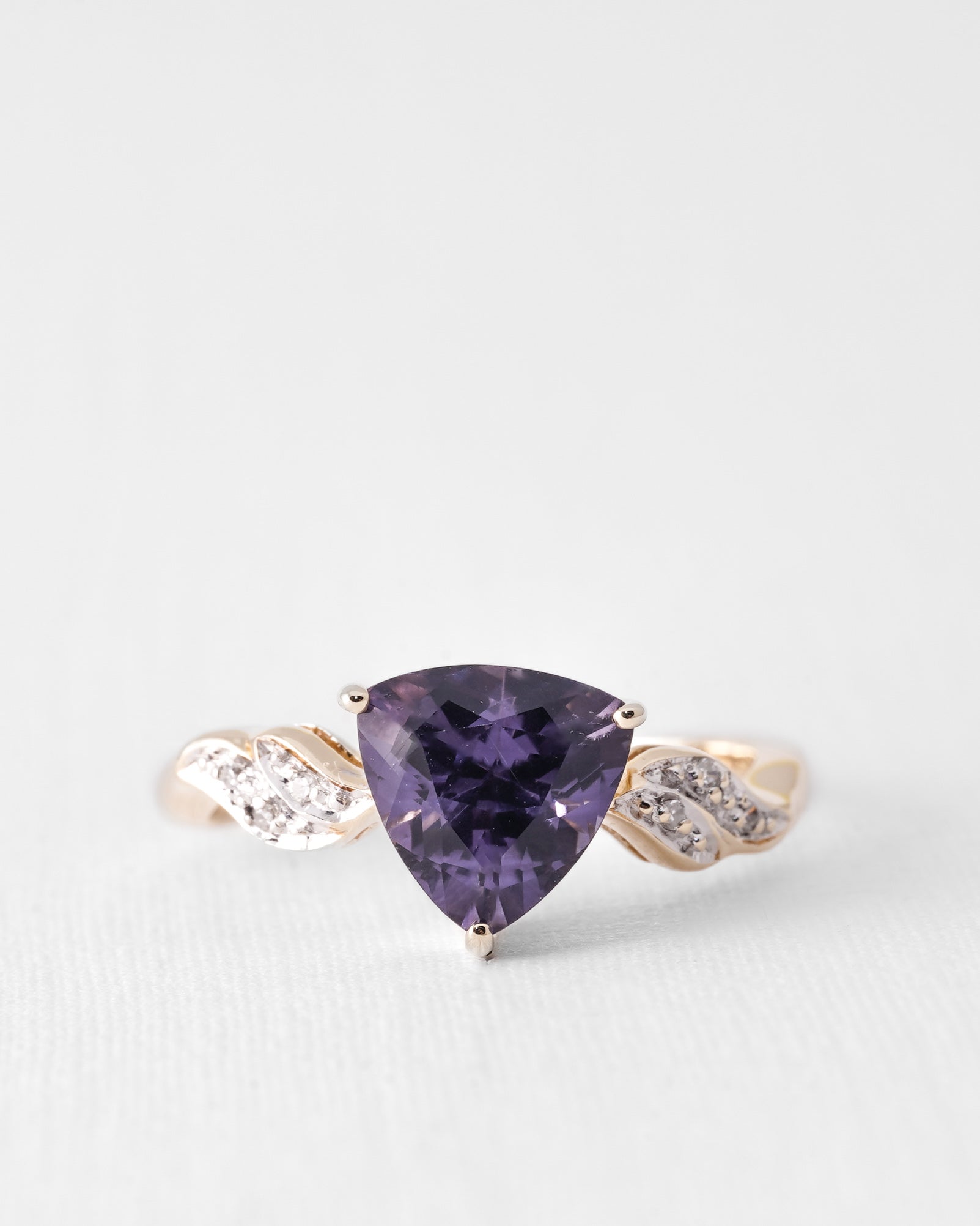 Ysera | Vintage Kwarts Solitaire & Diamant Details Ring