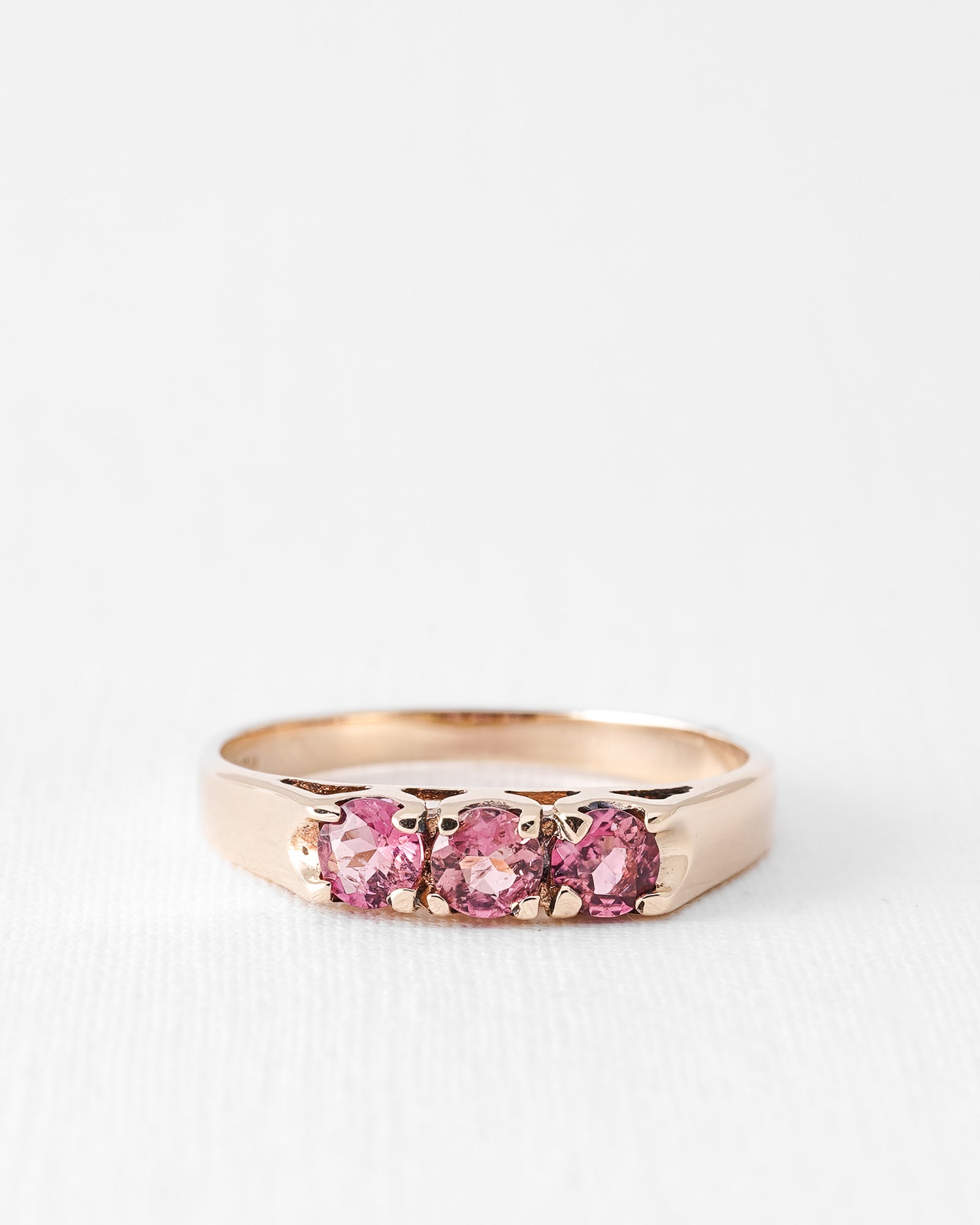 Nora  | Vintage Roze Topaas Driesteen