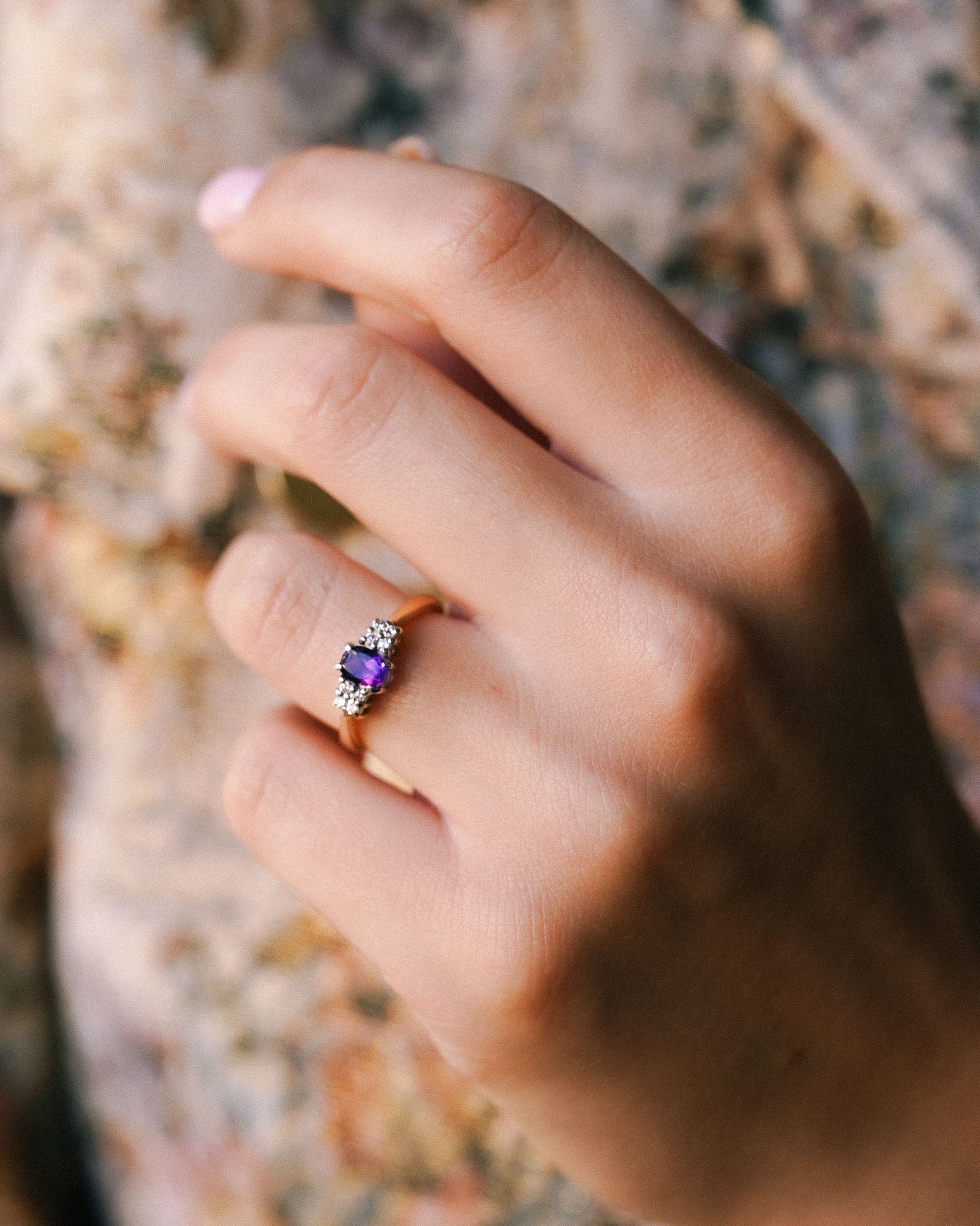 Aurelia | Vintage Amethist Solitaire & Diamant Details