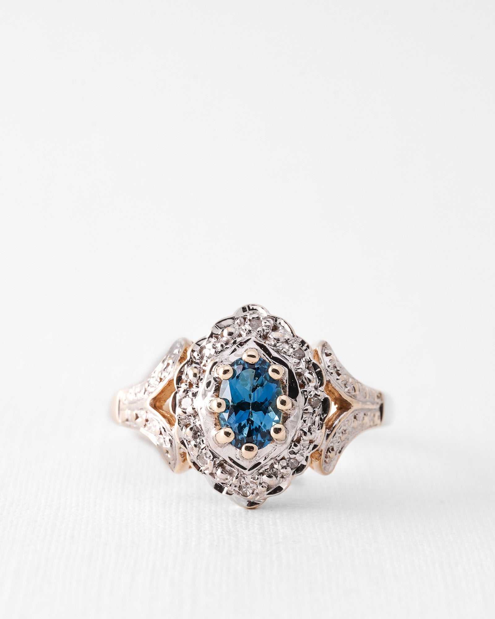 Soleil | Vintage Topaas Solitaire & Diamant Details