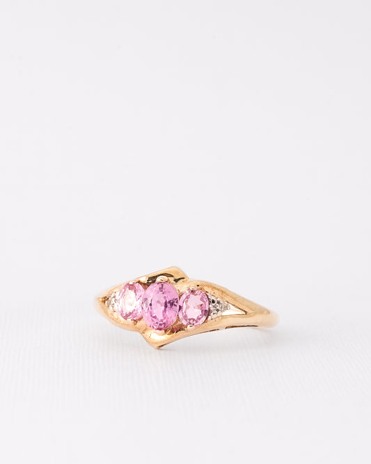 Simone | Vintage Roze Saffier Triologie & Diamant Details
