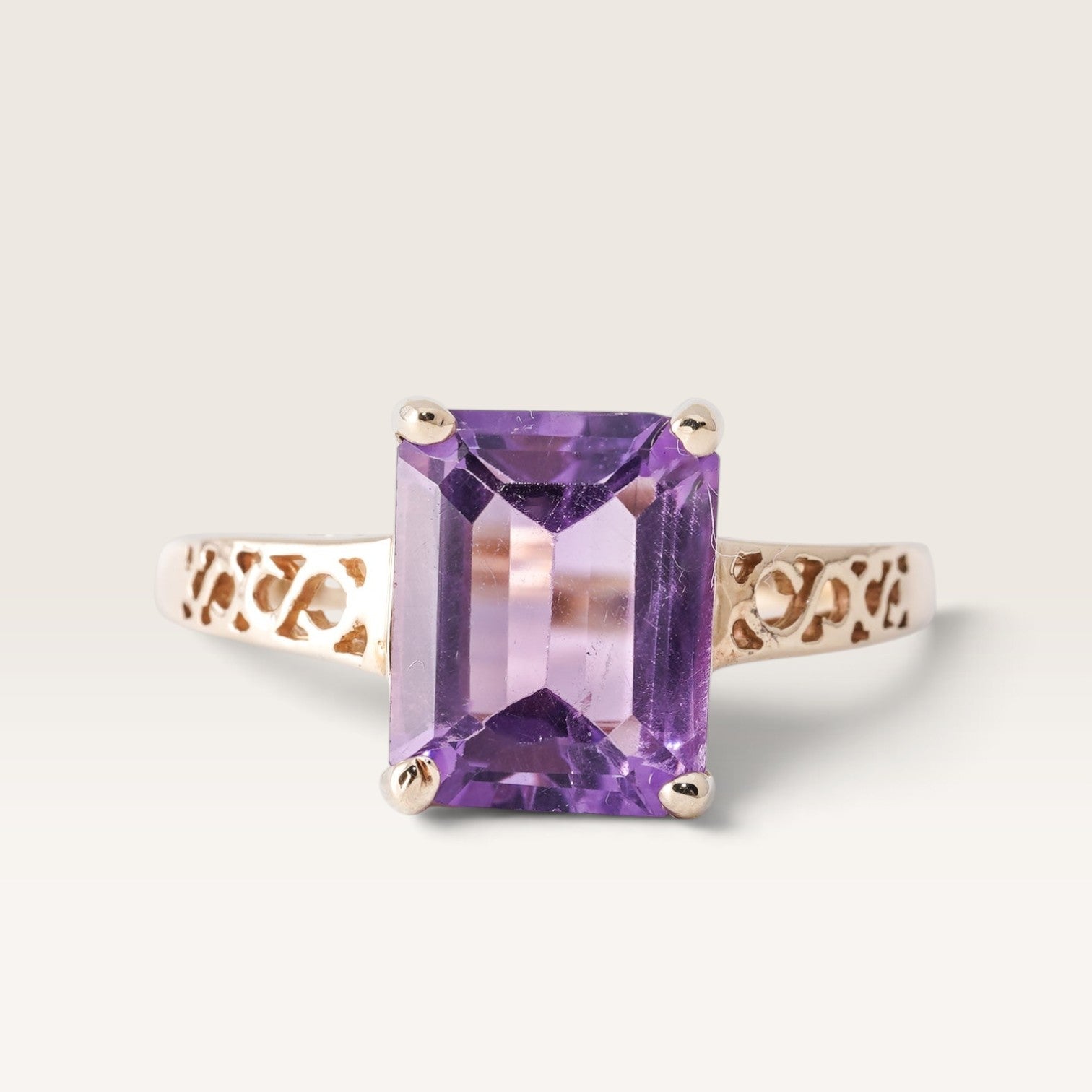 Ameria | Vintage Amethist Solitaire Ring - Menina Amsterdam