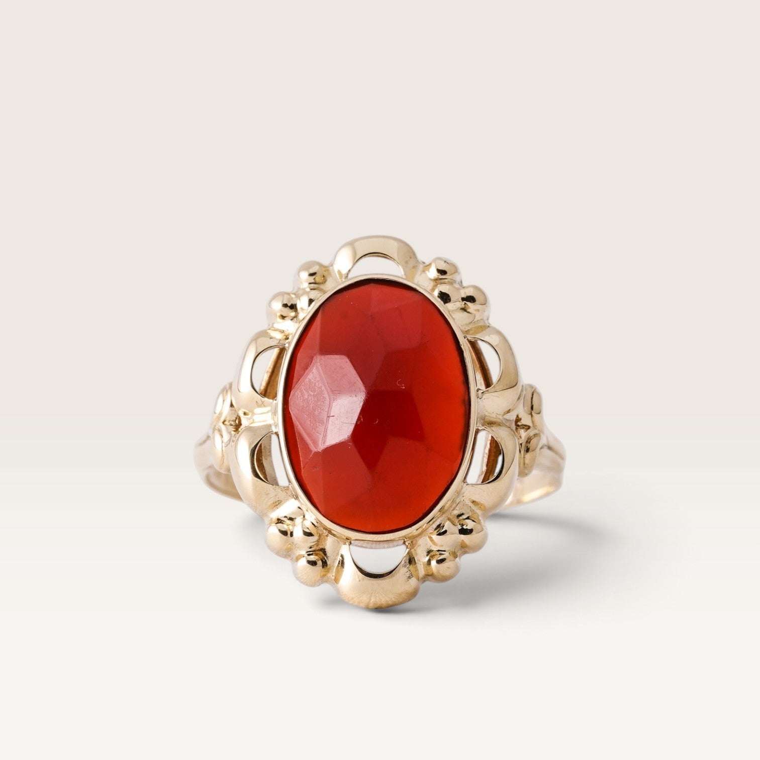 Aven | 14K Granaat Statement Ring - Menina Amsterdam