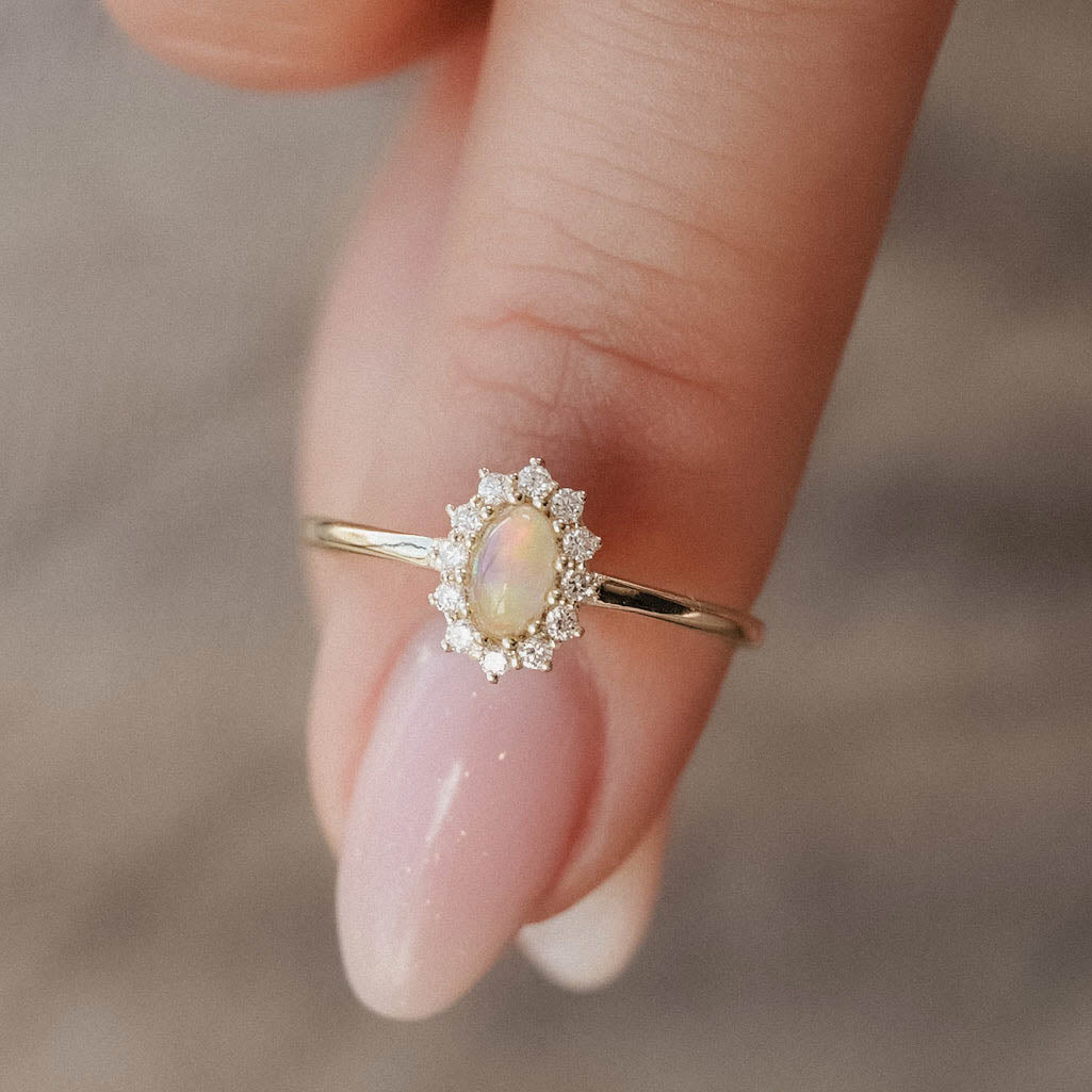 Chloe | Opaal & Diamant Cluster Ring - Menina Amsterdam