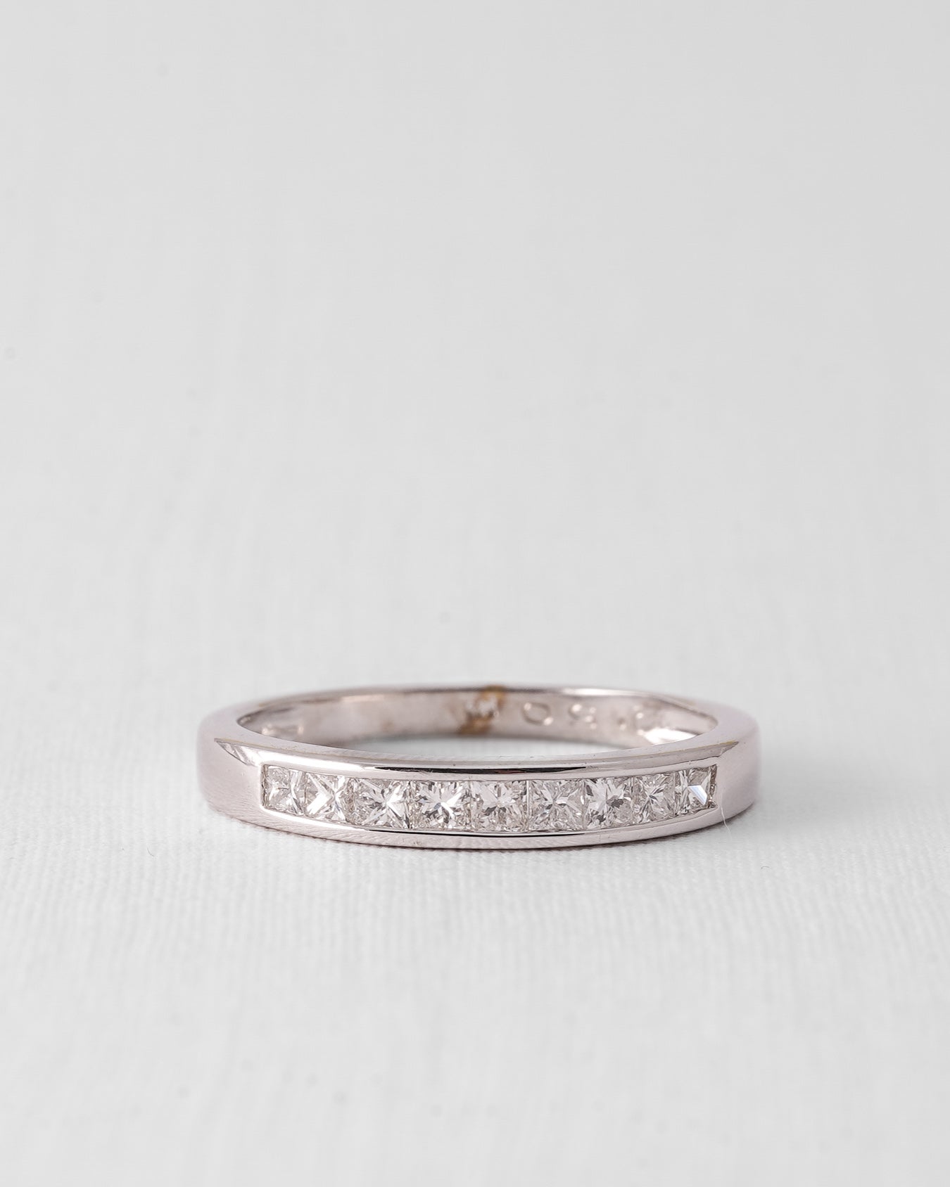 Novi | 14K Briljant (0.5ct) Band Ring