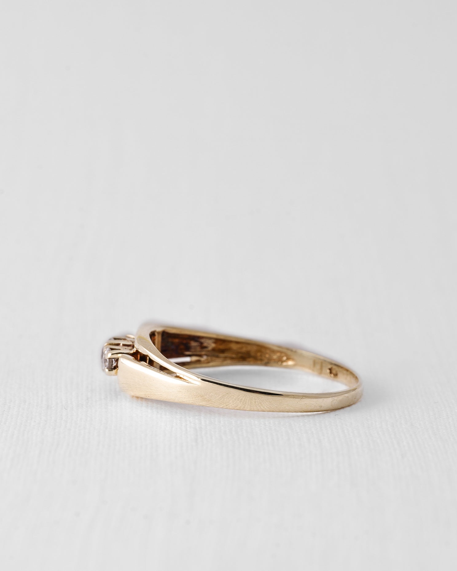 Mavi | 14K Briljant (0.04ct) Band Ring