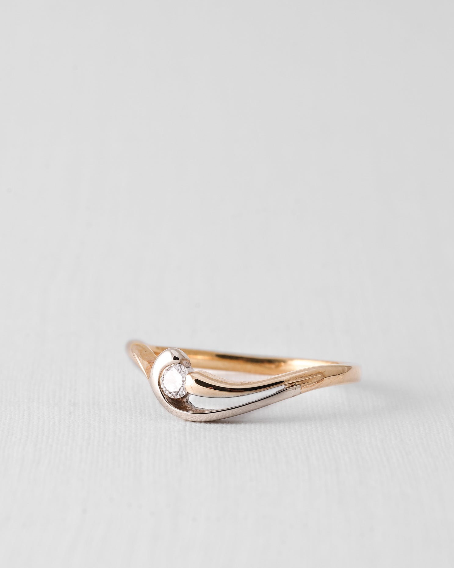Sirae | 14K Briljant (0.1ct) Solitair Ring