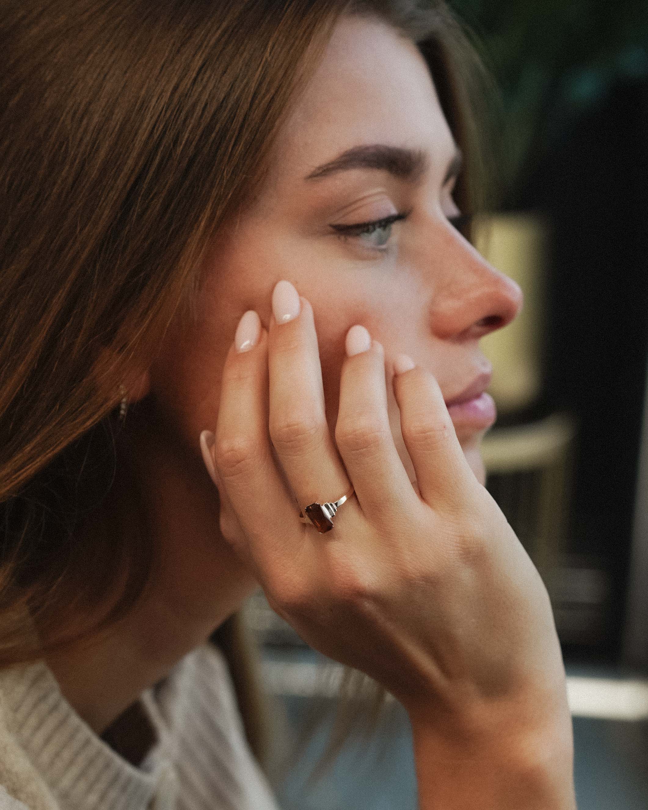 Eliane | Vintage Citrine Solitaire Ring - Menina Amsterdam