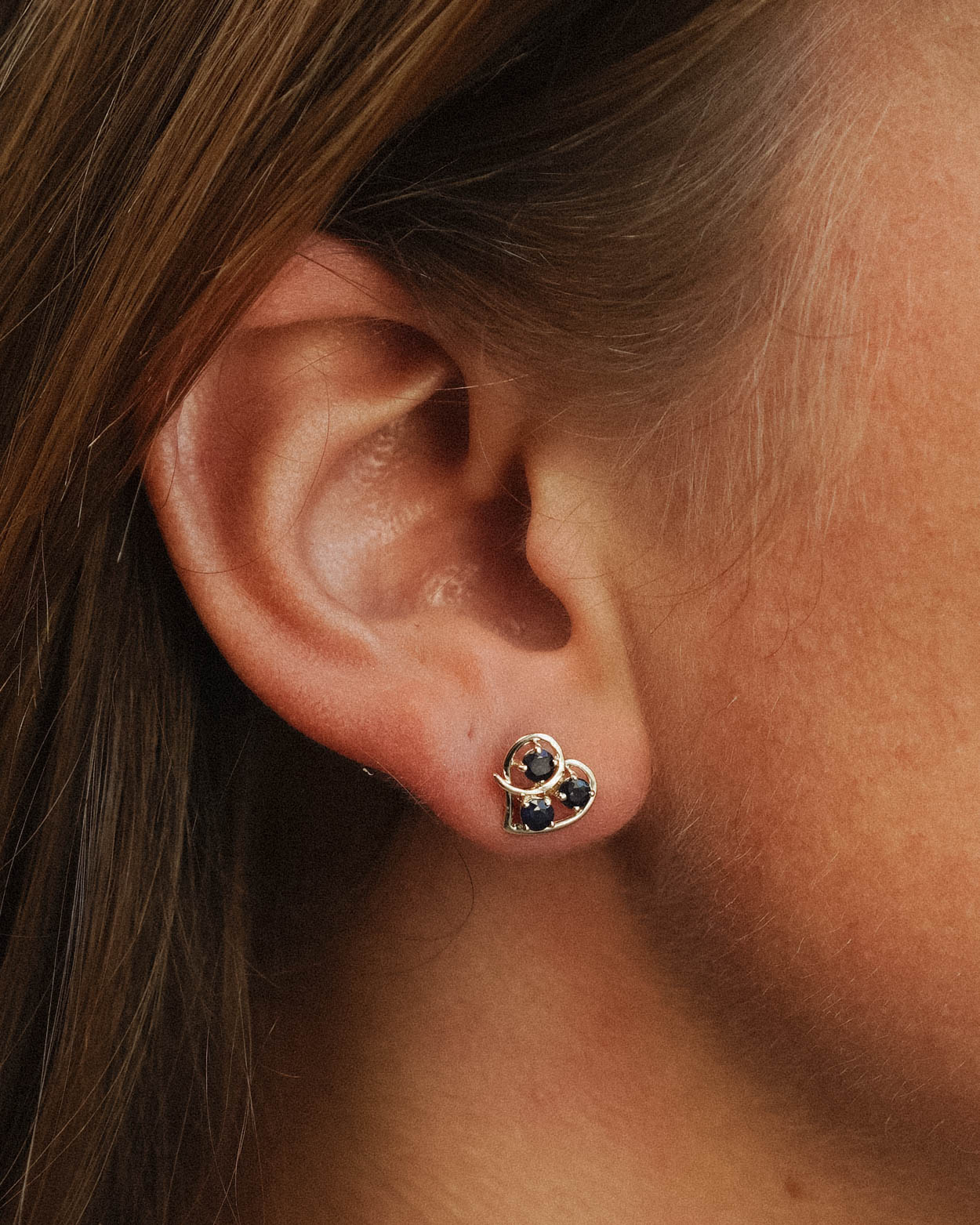 Sara | Vintage Saffier Hart Oorbellen