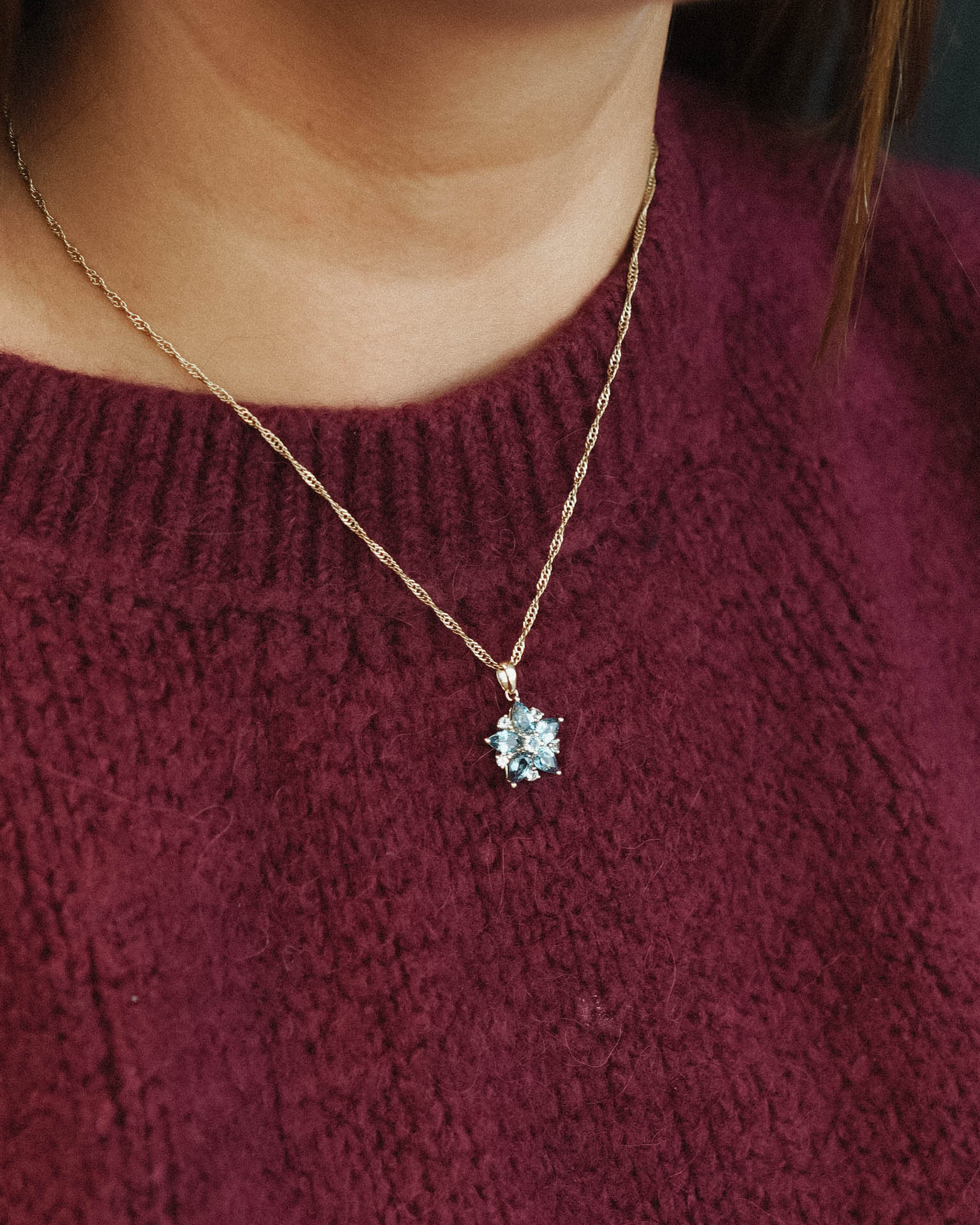 Ysera | Vintage Blauwe Topaas Cluster Hanger