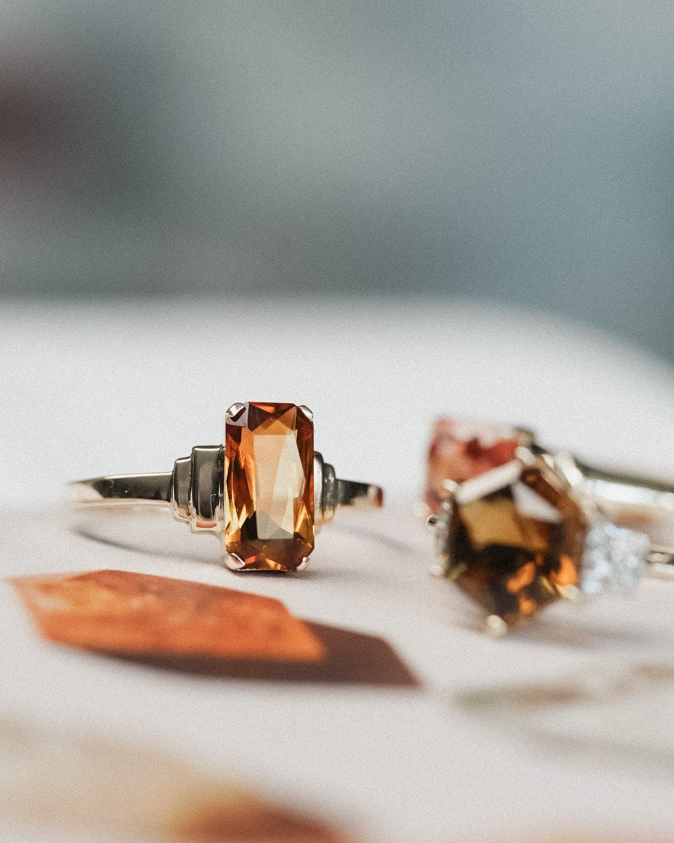 Eliane | Vintage Citrine Solitaire Ring - Menina Amsterdam