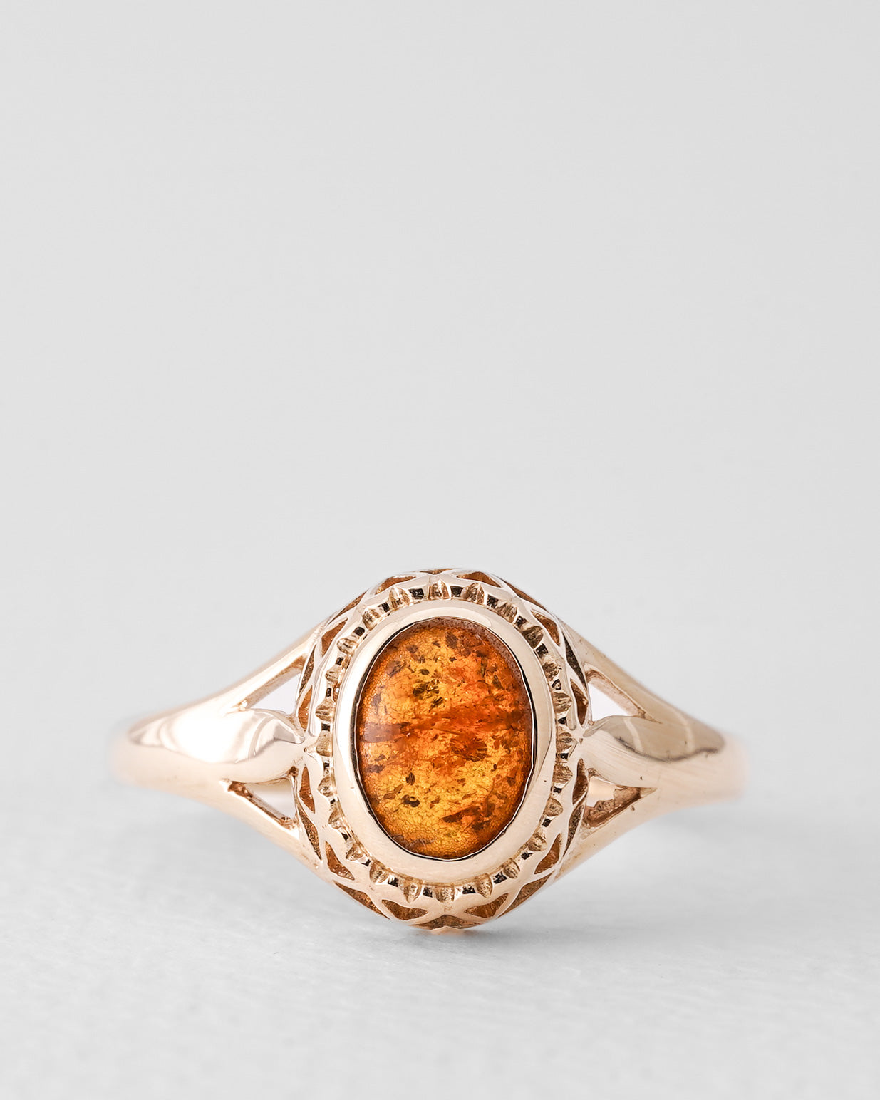 Sienna | Vintage Amber Solitaire Ring