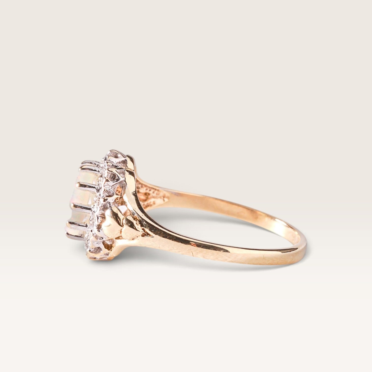 Firenze | Vintage Opaal en Diamant ring - Menina Amsterdam