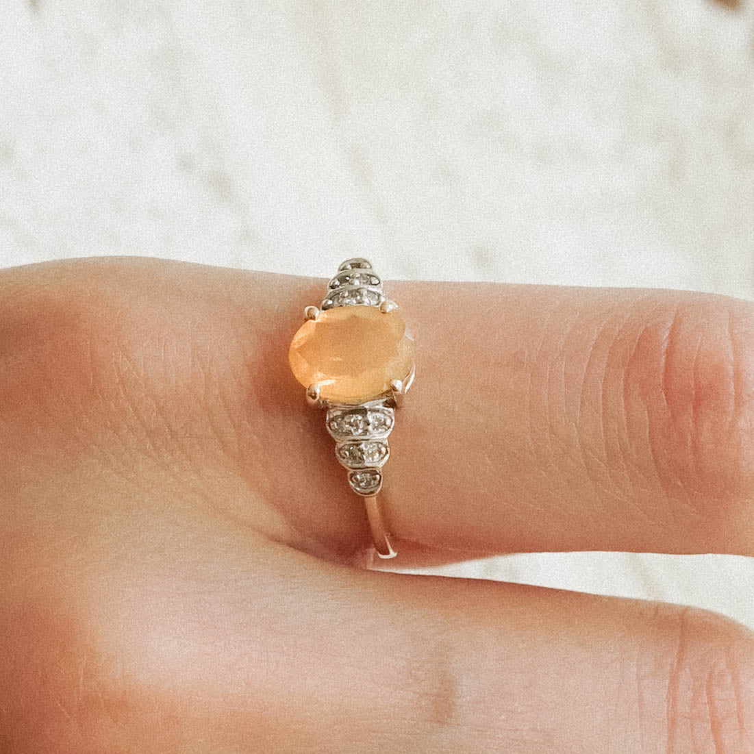 Ariana | Vintage Opaal en Diamant ring