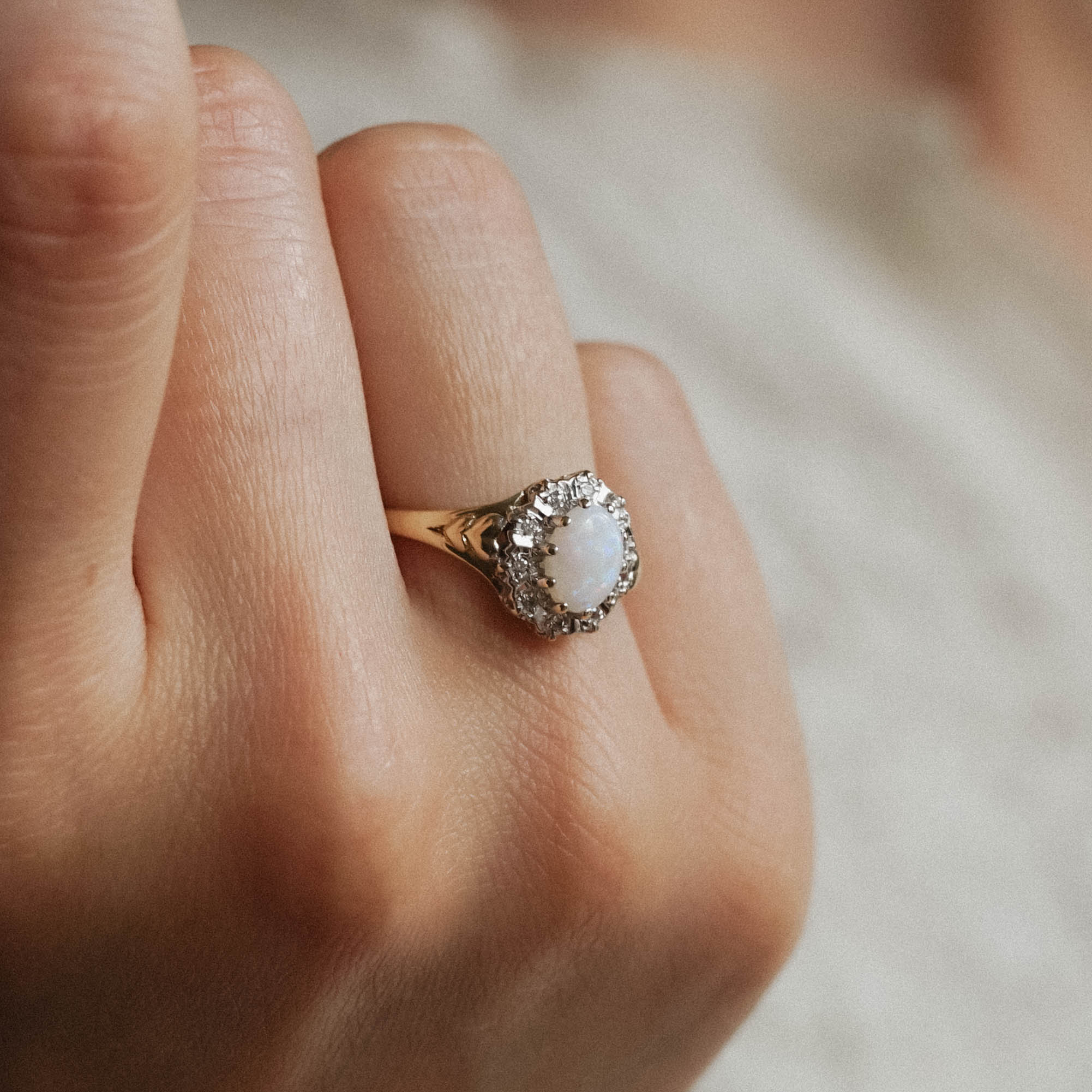 Firenze | Vintage Opaal en Diamant ring - Menina Amsterdam