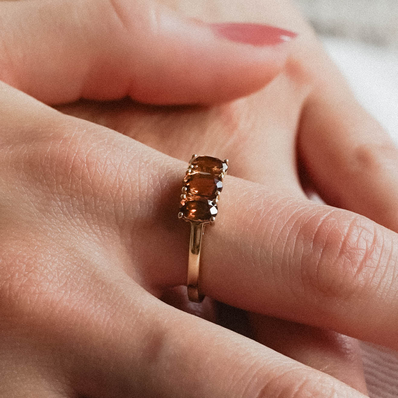 Philine | Vintage bruine Zirkonia ring - Menina Amsterdam