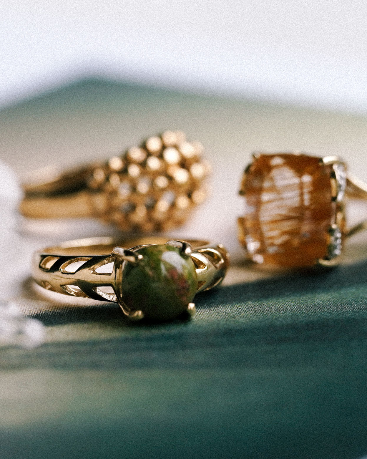 Seraphine | Vintage Unakiet Solitaire Ring