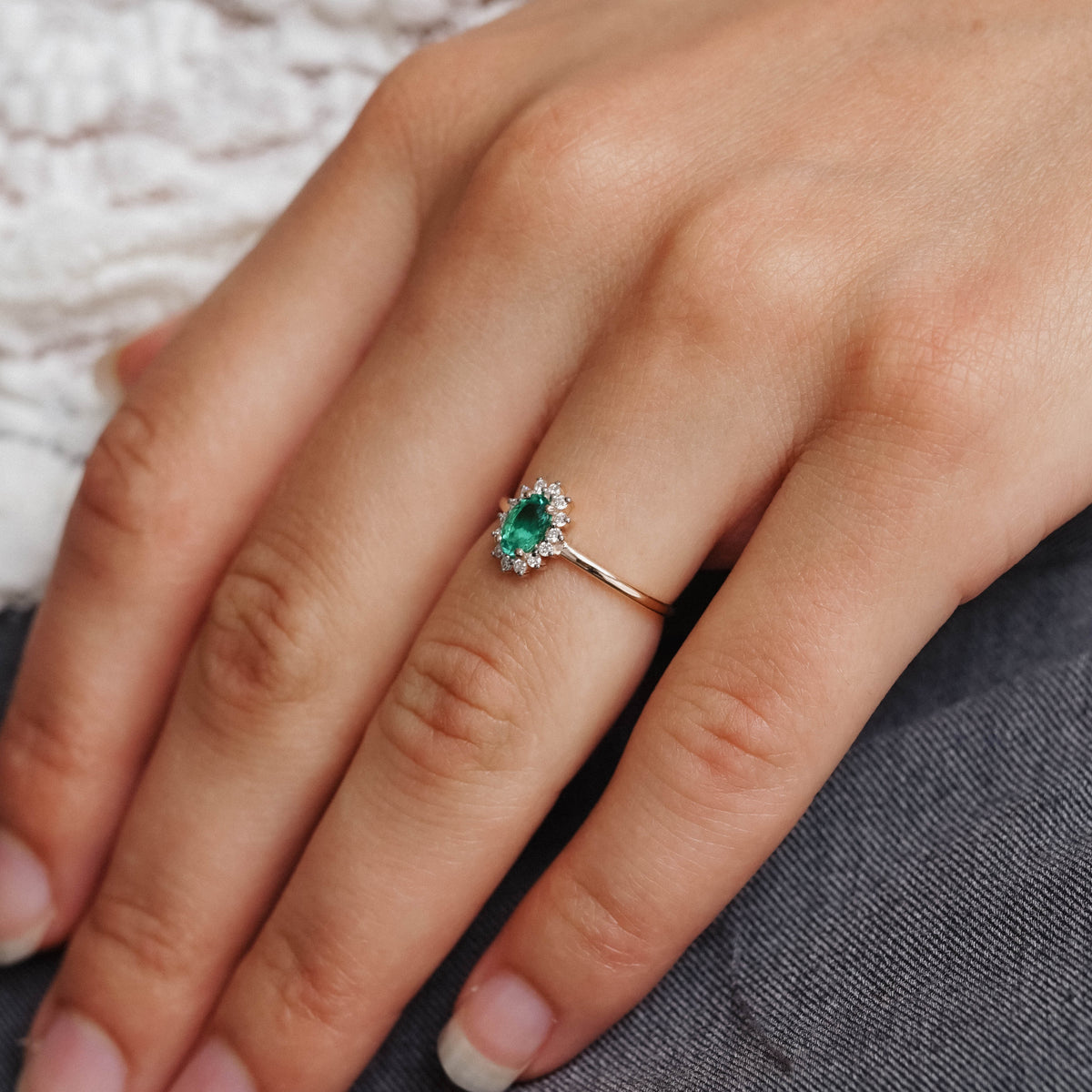 Holly | Columbiaans Smaragd & Diamant Ring - Menina Amsterdam