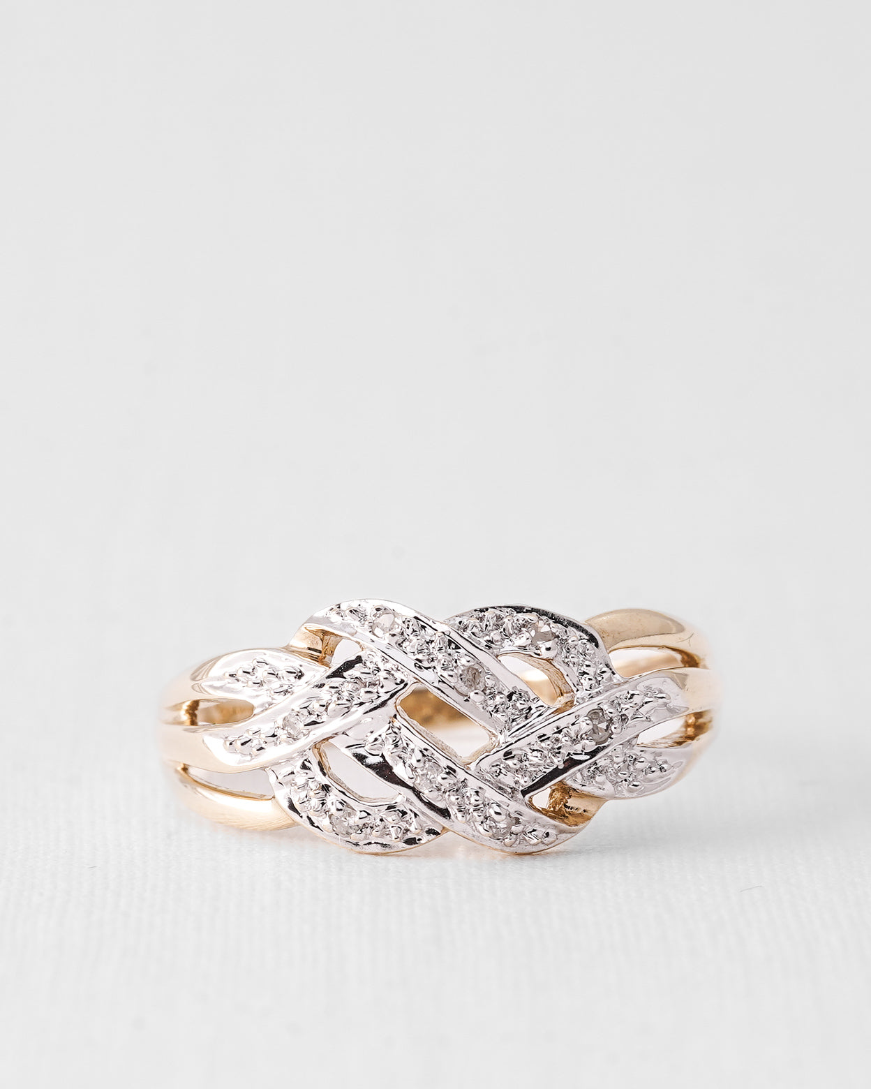 Melina | Vintage Diamond Button Ring