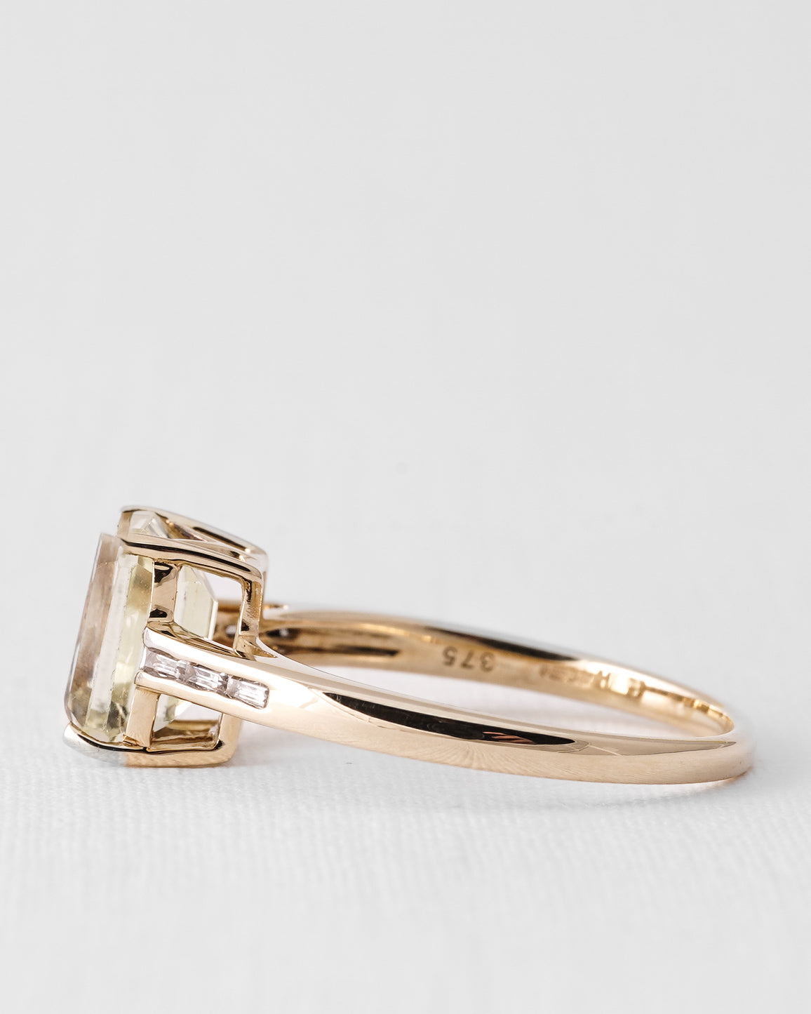 Zeliane | Vintage Kwarts & Witte Saffier Baguette Solitair Ring